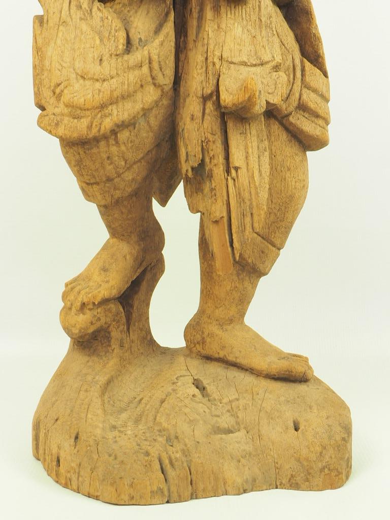 Antiquité - Sculpture thaïlandaise en bois sculpté représentant une Dancing Apsara 5