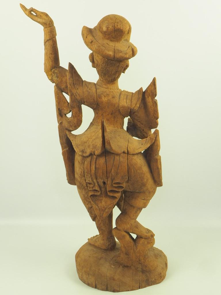 Antiquité - Sculpture thaïlandaise en bois sculpté représentant une Dancing Apsara Abîmé à Lincoln, GB