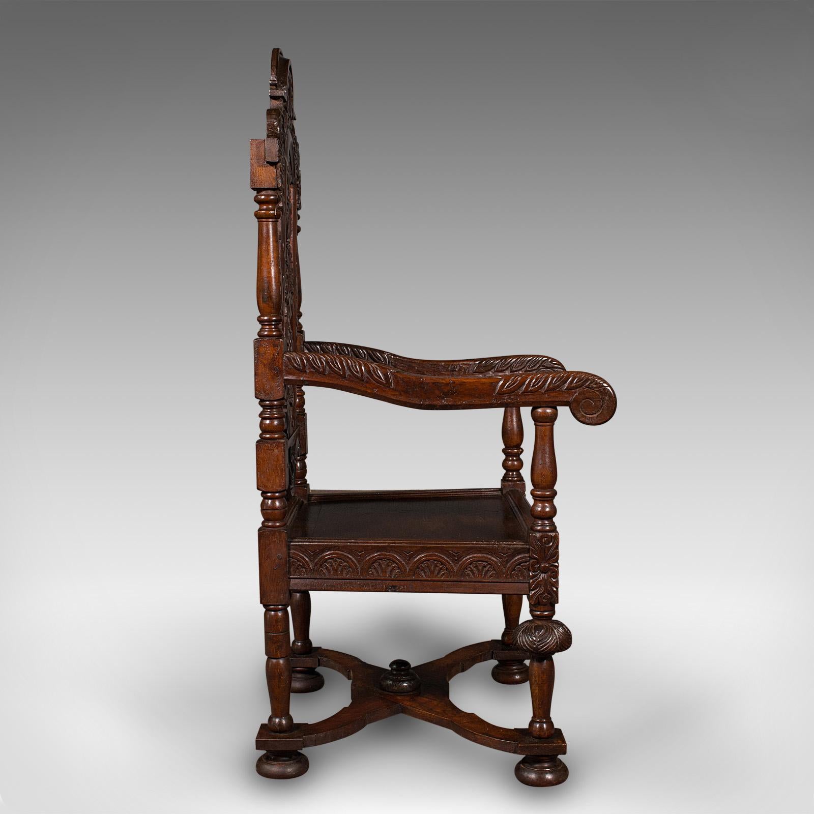 Britannique Ancienne chaise trône sculptée, chêne écossais, sculptée, assise arquée, gothique, victorienne en vente
