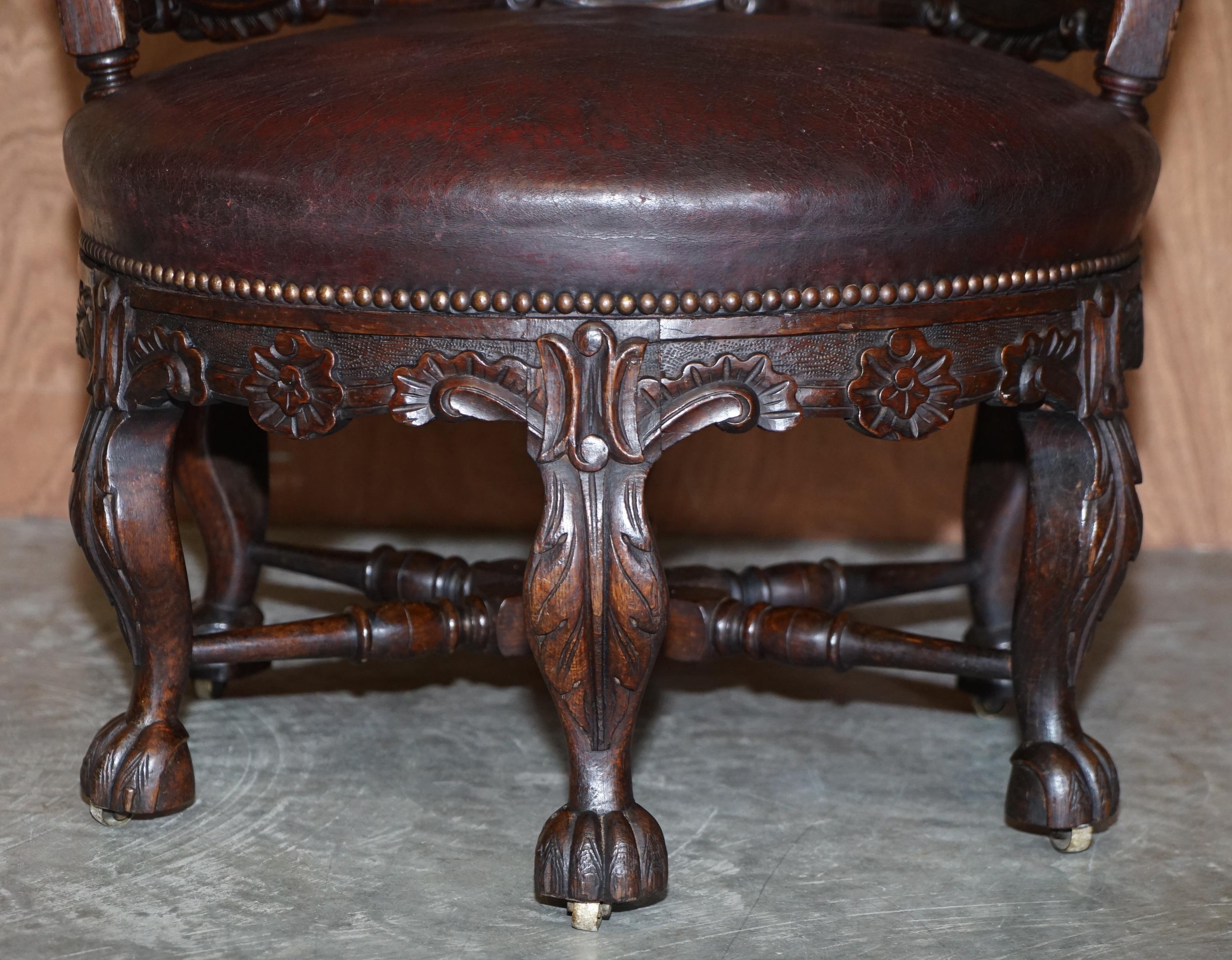 Antique Carved Victorian Oxblood Leather Burgermeister Chair 17th Century Design For Sale 4