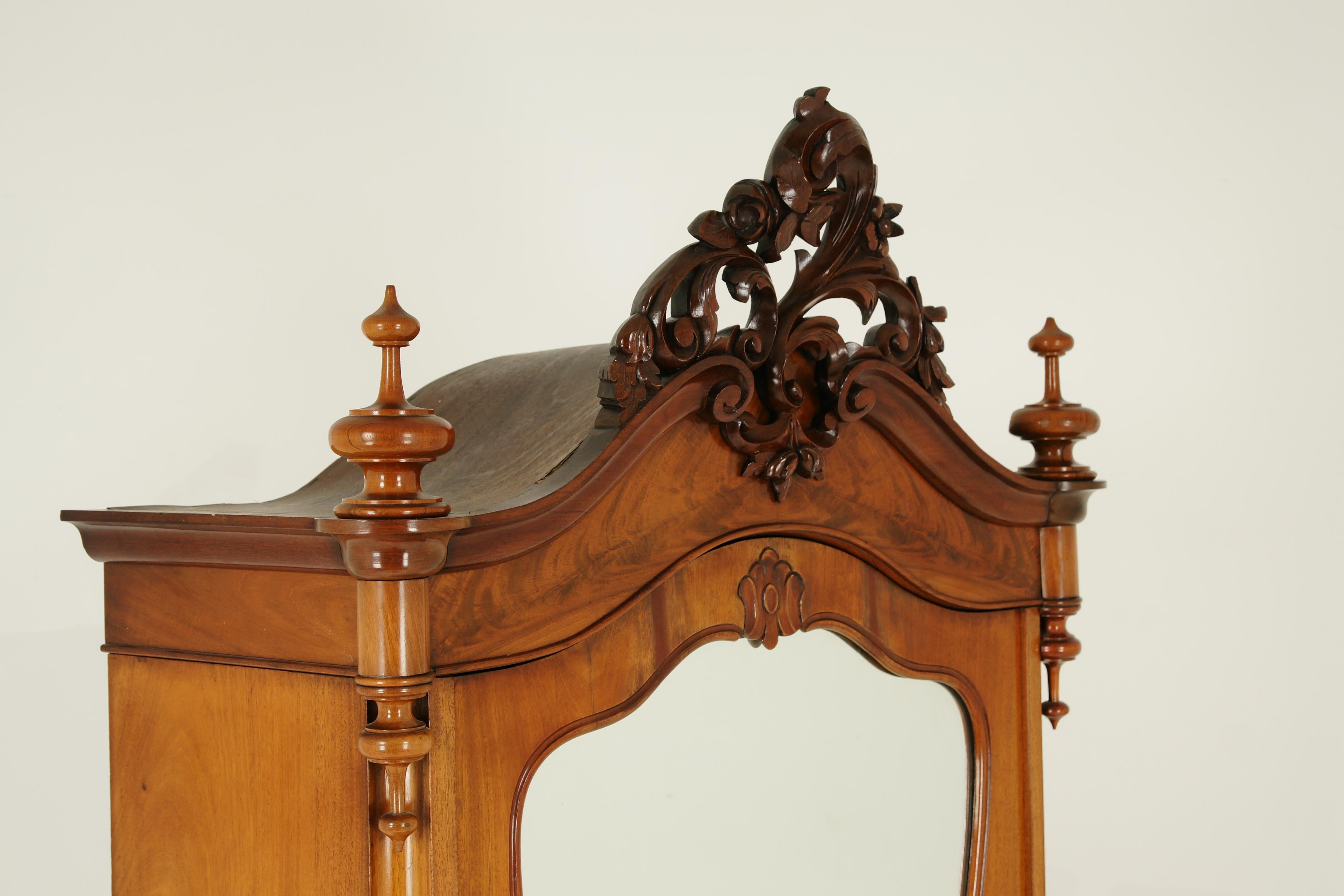 Antique Carved Vitrine, Carved Walnut, Austria 1880, Antique Furniture 2