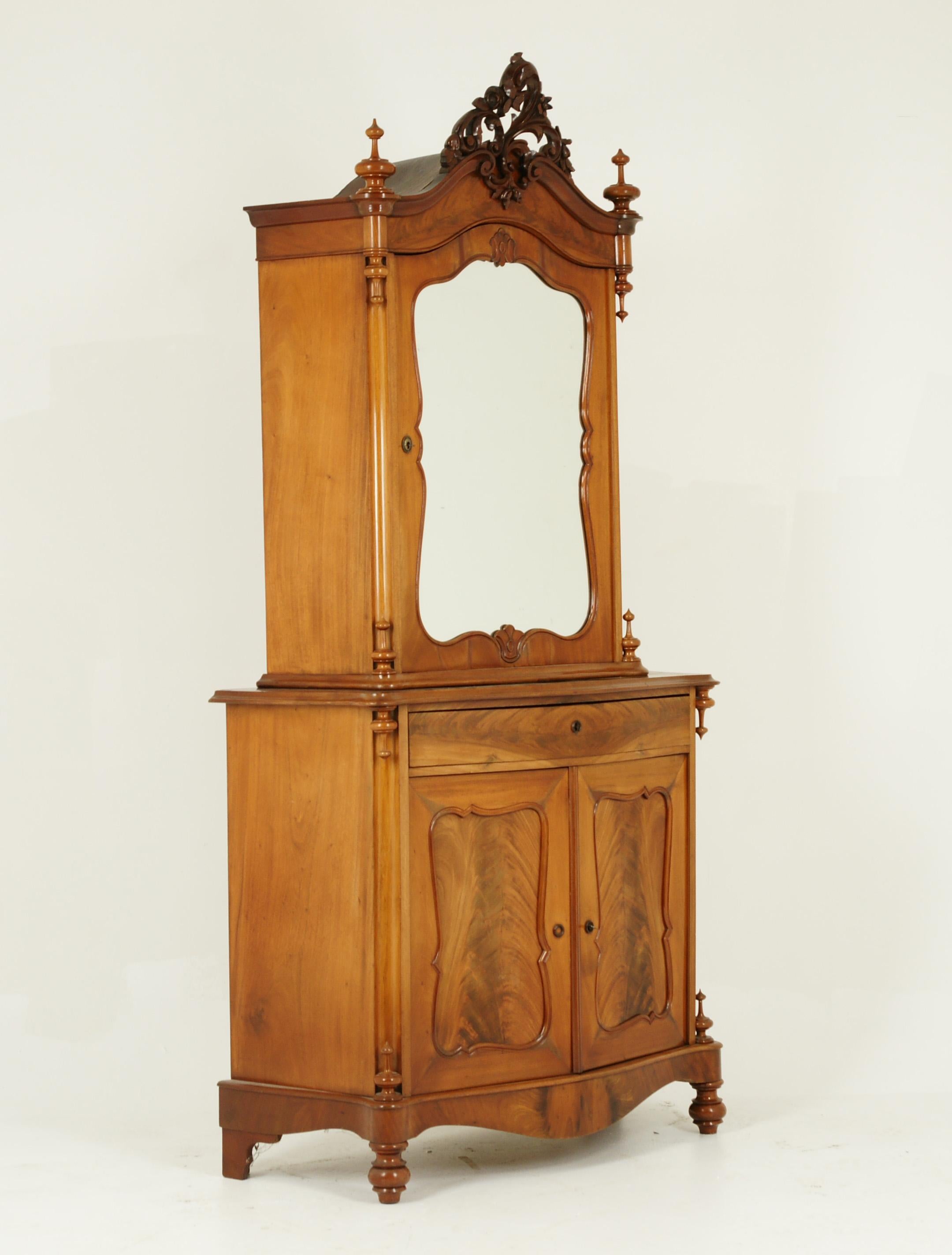 Antique Carved Vitrine, Carved Walnut, Austria 1880, Antique Furniture 5