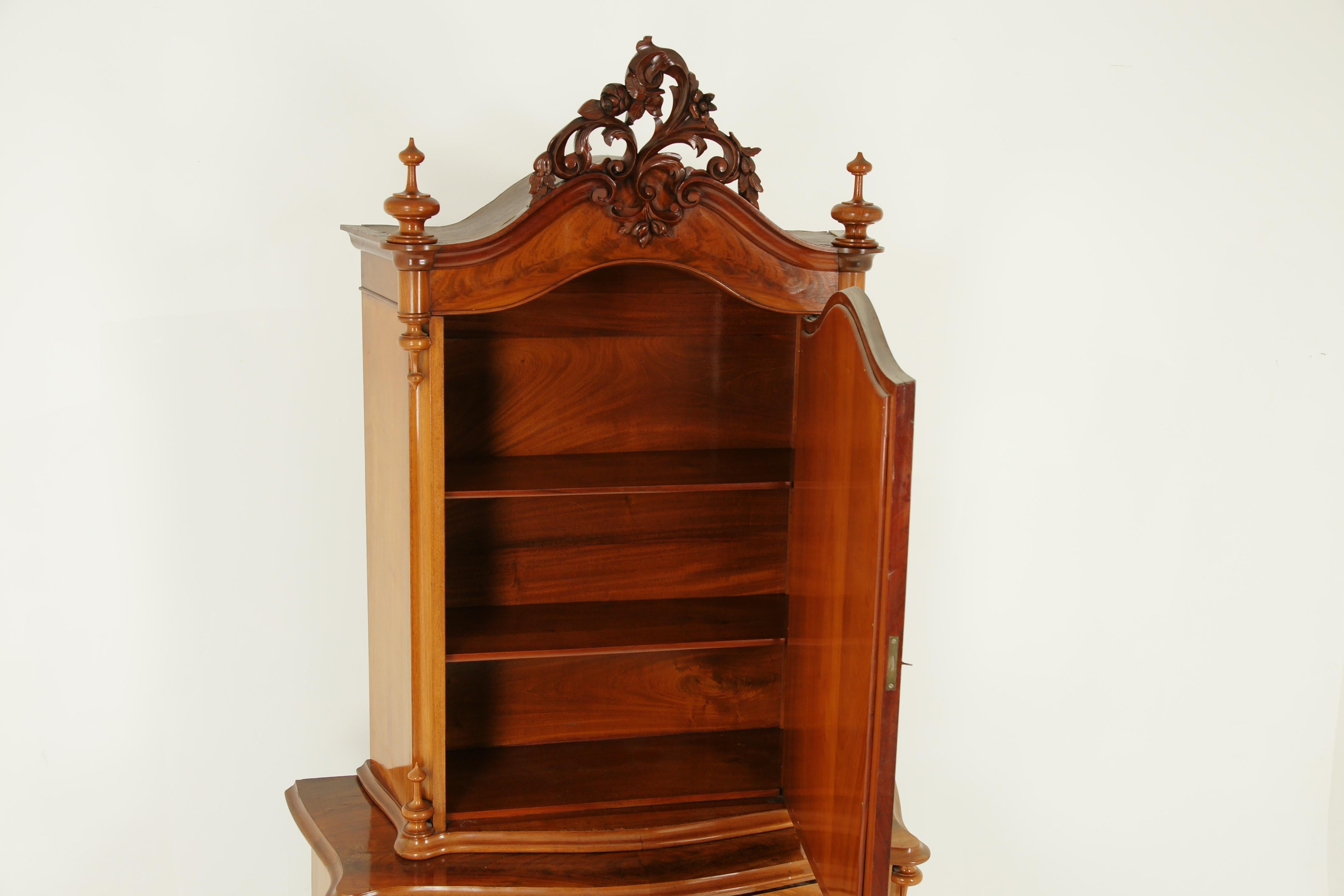 Austrian Antique Carved Vitrine, Carved Walnut, Austria 1880, Antique Furniture
