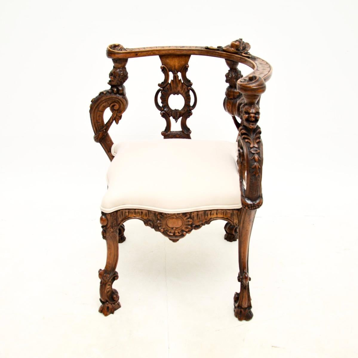 Italian Antique Carved Walnut Corner Chair For Sale