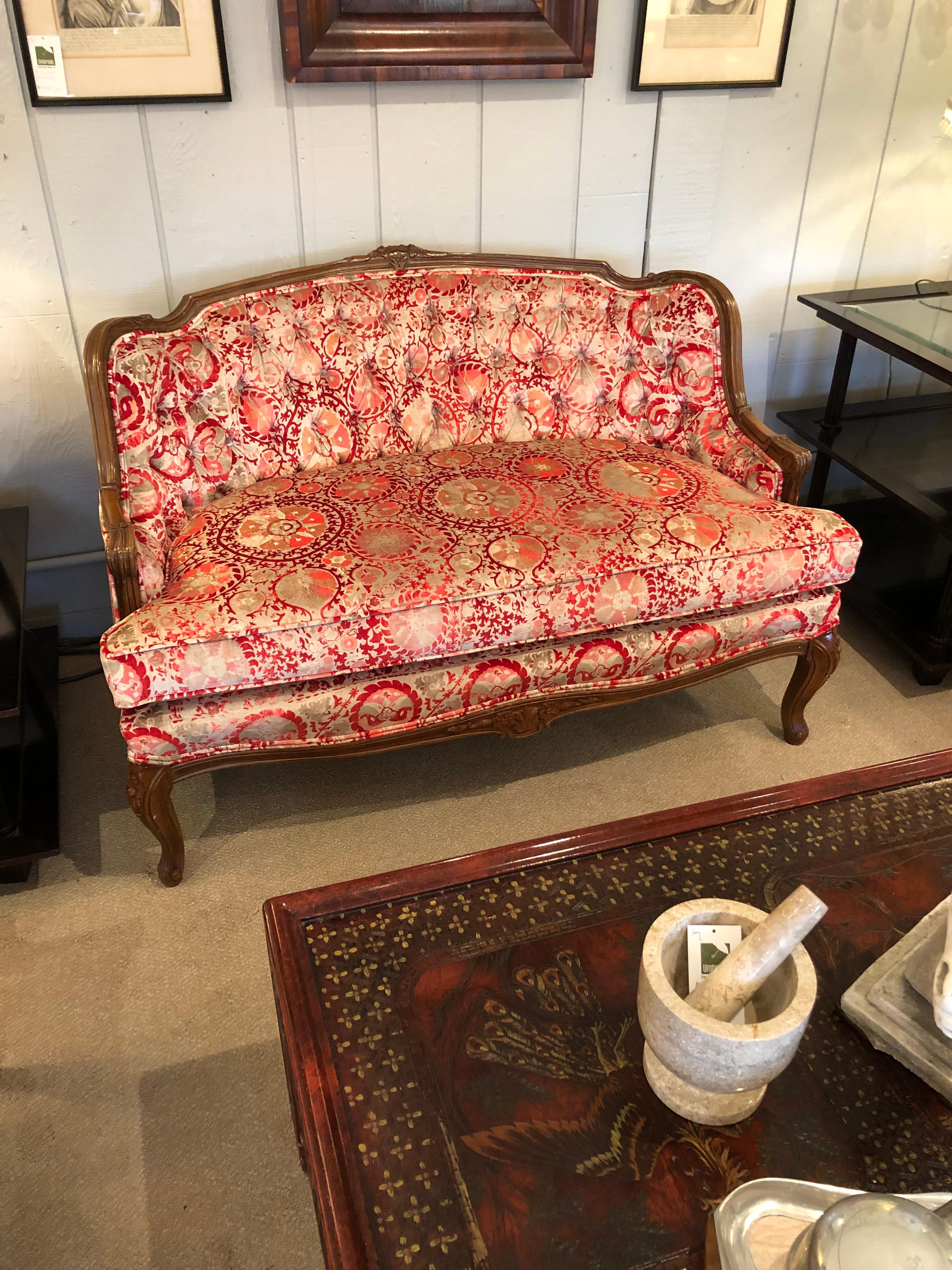 Antique Carved Walnut Tufted Small Settee Loveseat Upholstered in Velvet For Sale 4
