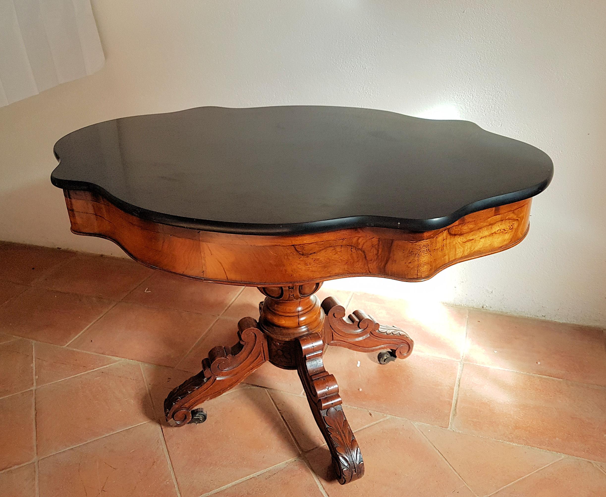 Late 19th Century Antique Carved Walnut Wood and Black Marble-Top Table, France, 1890s