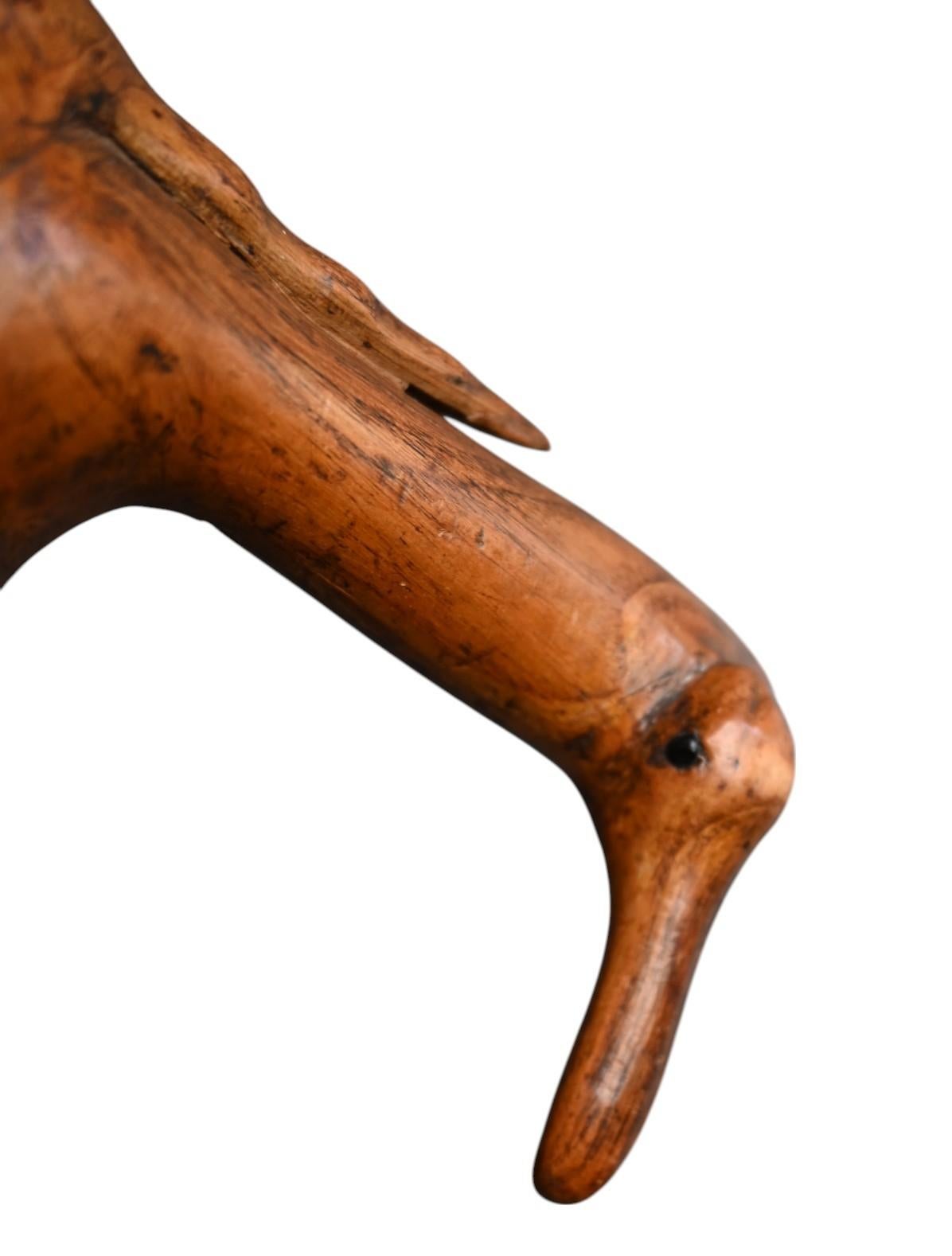 Bois Canne ancienne en Wood Carved - art populaire,  Poignée fantastique , 19e siècle en vente