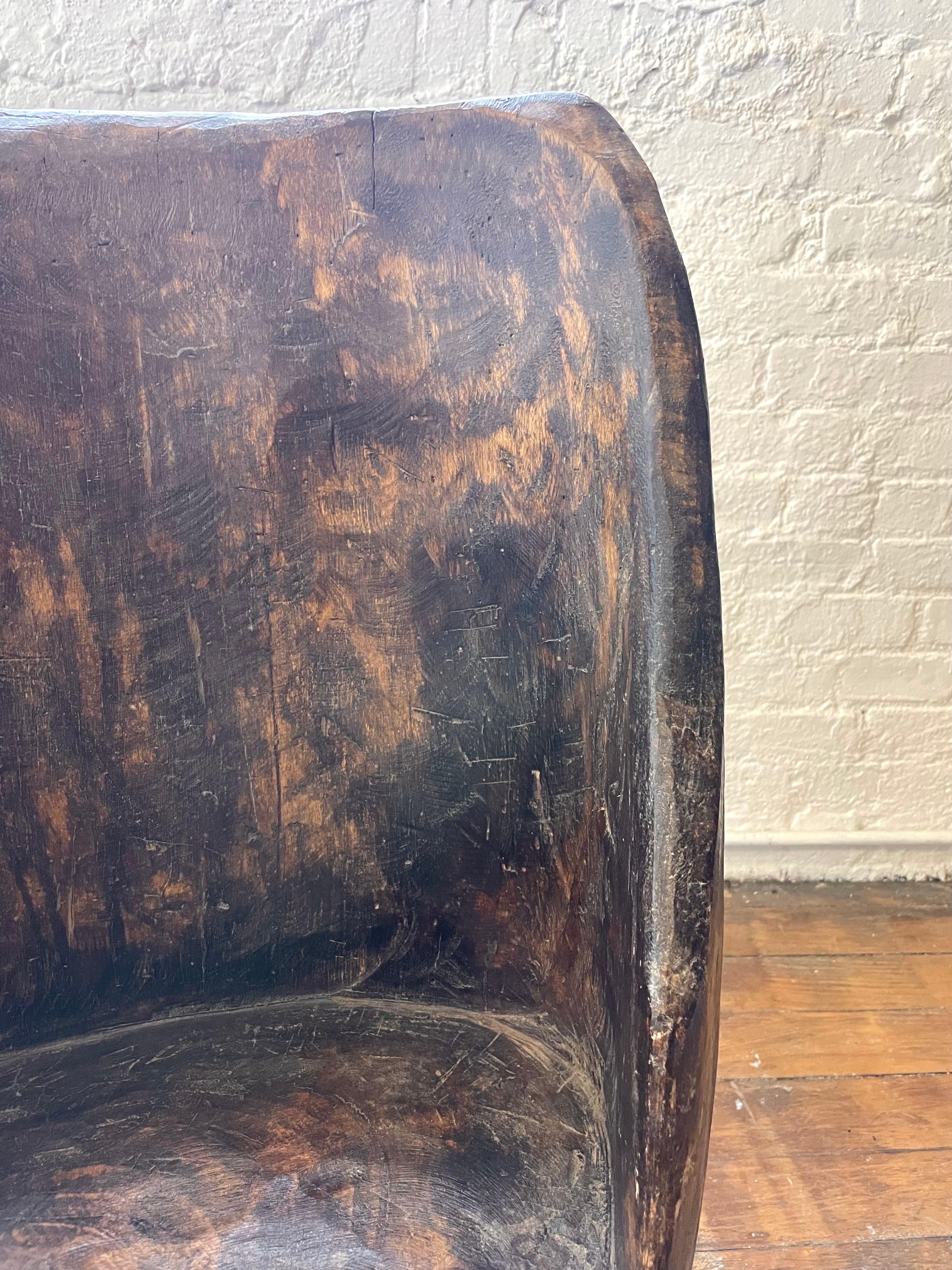 Indien Chaise ancienne en bois sculpté n° 3 en vente