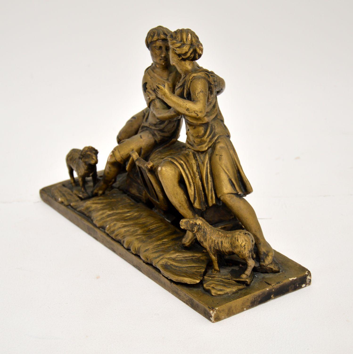Escultura Clásica Antigua de Madera Tallada Italiano en venta