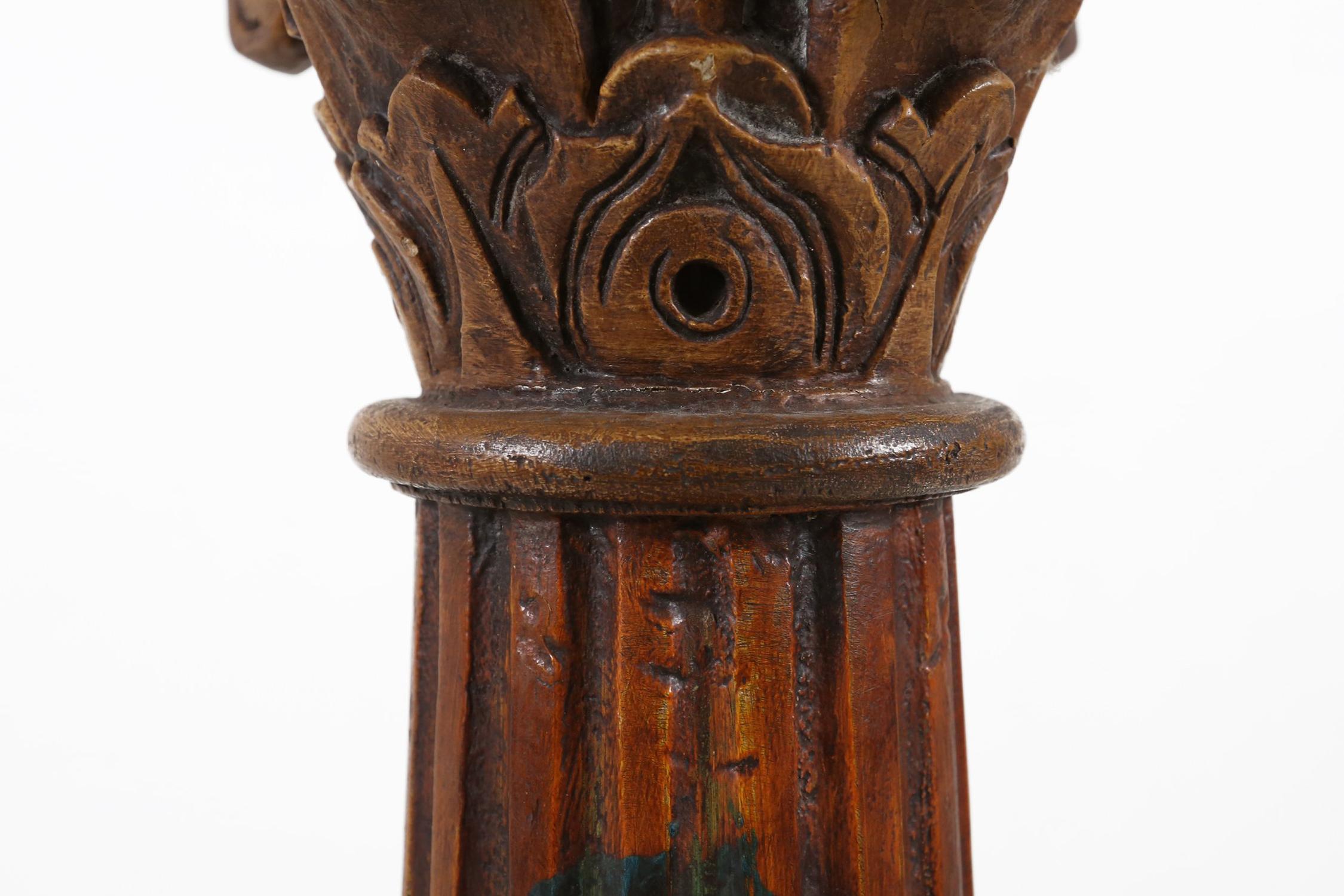 Columna o pedestal corintio antiguo de madera tallada, Francia ca. 1890 siglo XIX en venta