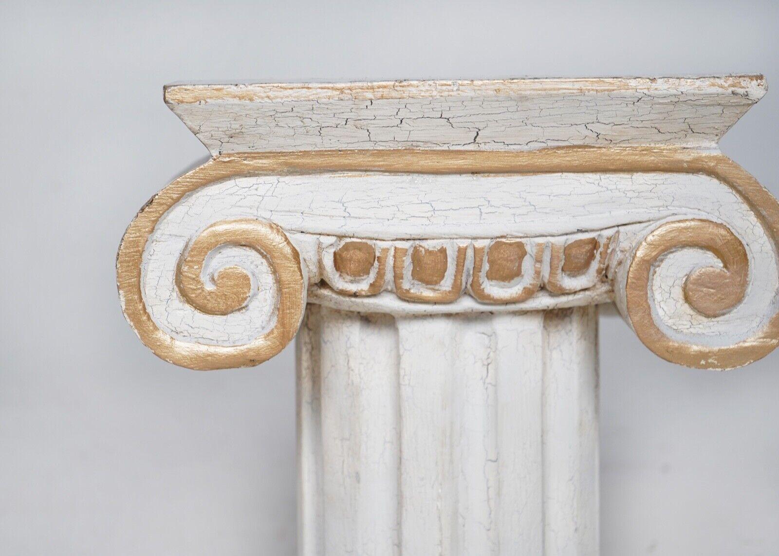 Antique Carved Wood Ionic Column Table - Carved Wood Plinth White & Gold  In Good Condition For Sale In Dorchester, GB