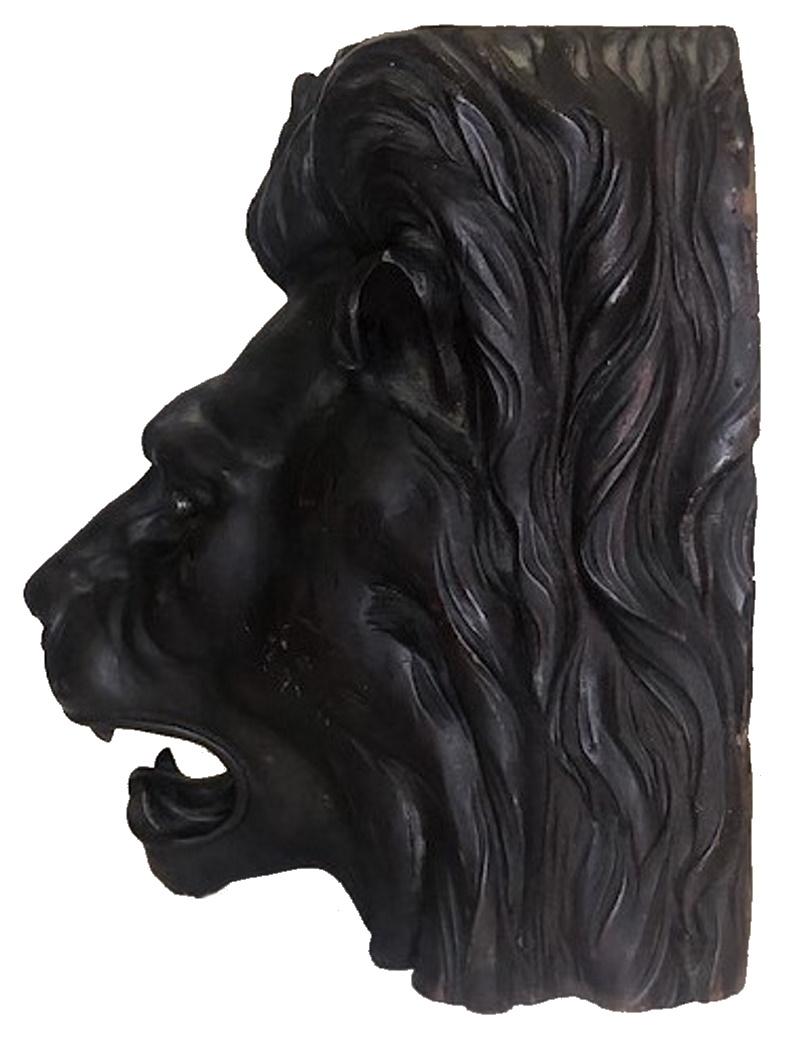 American Antique Carved Wood Lion’s Head from a Manhattan Bar, ca. 1880s-1890s For Sale