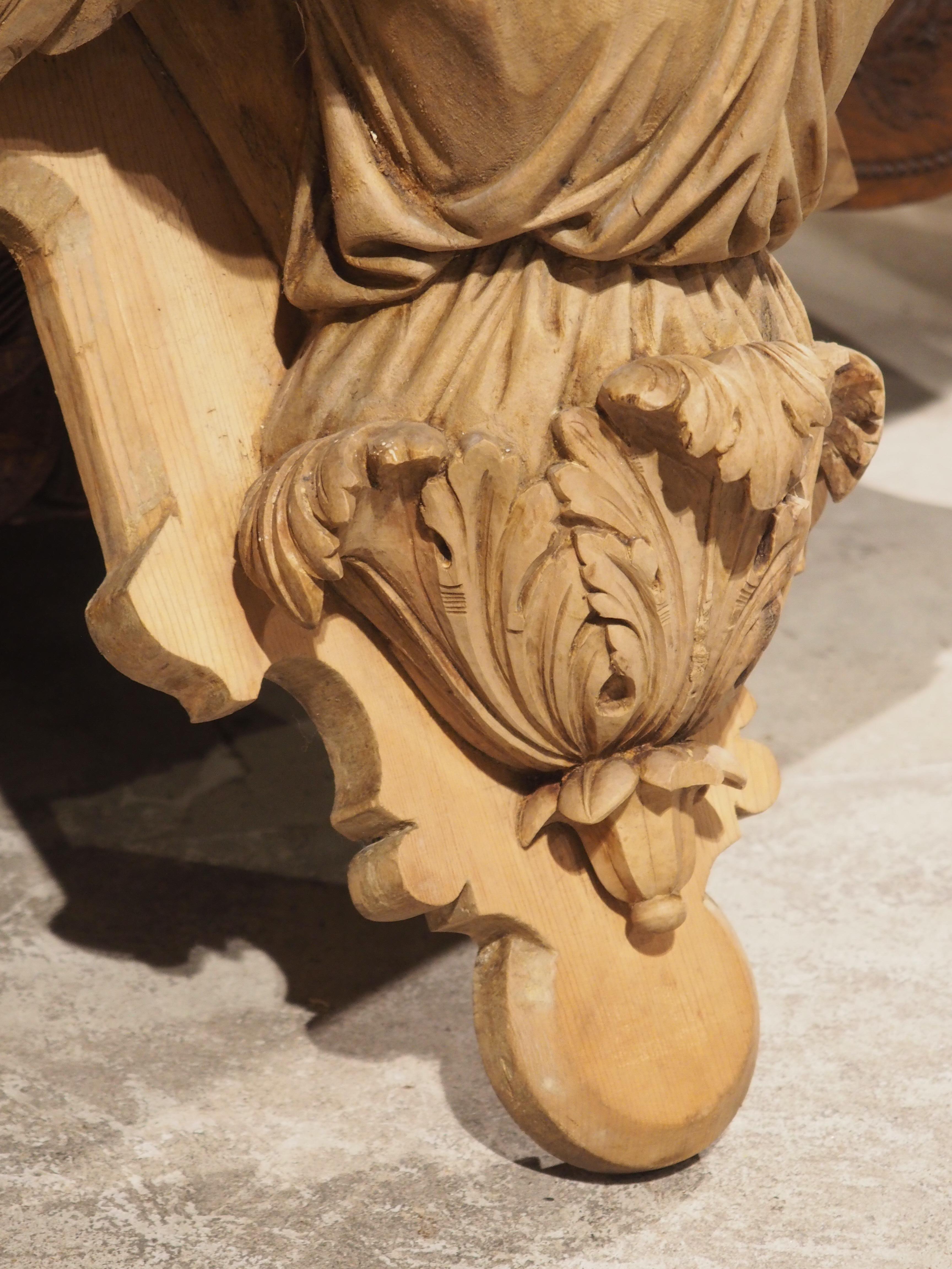Antique Carved Wooden Angel Bracket Console from France, circa 1880 In Good Condition For Sale In Dallas, TX