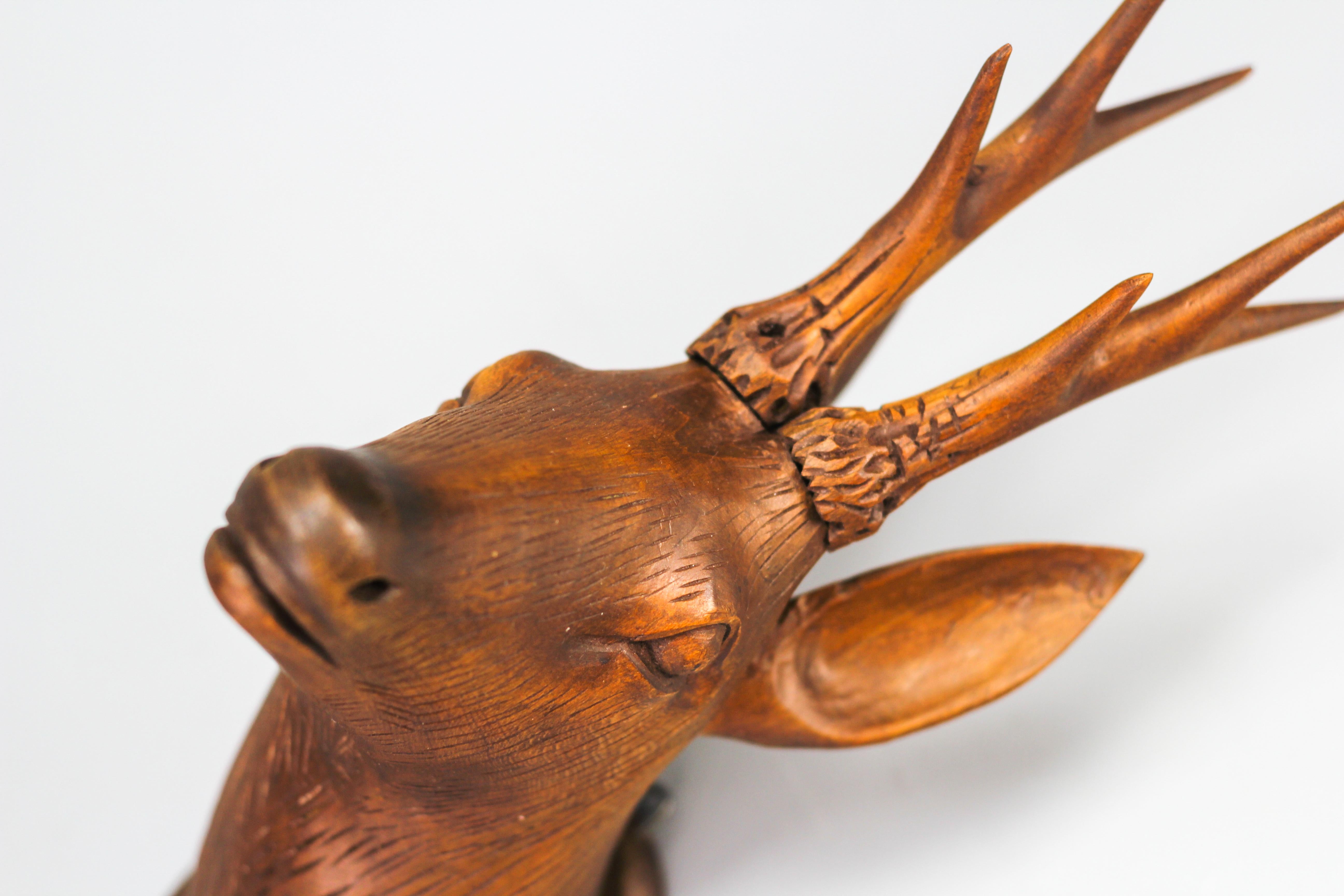 Antique Carved Wooden Deer's Head Wall Decoration, Germany, ca 1920 For Sale 2