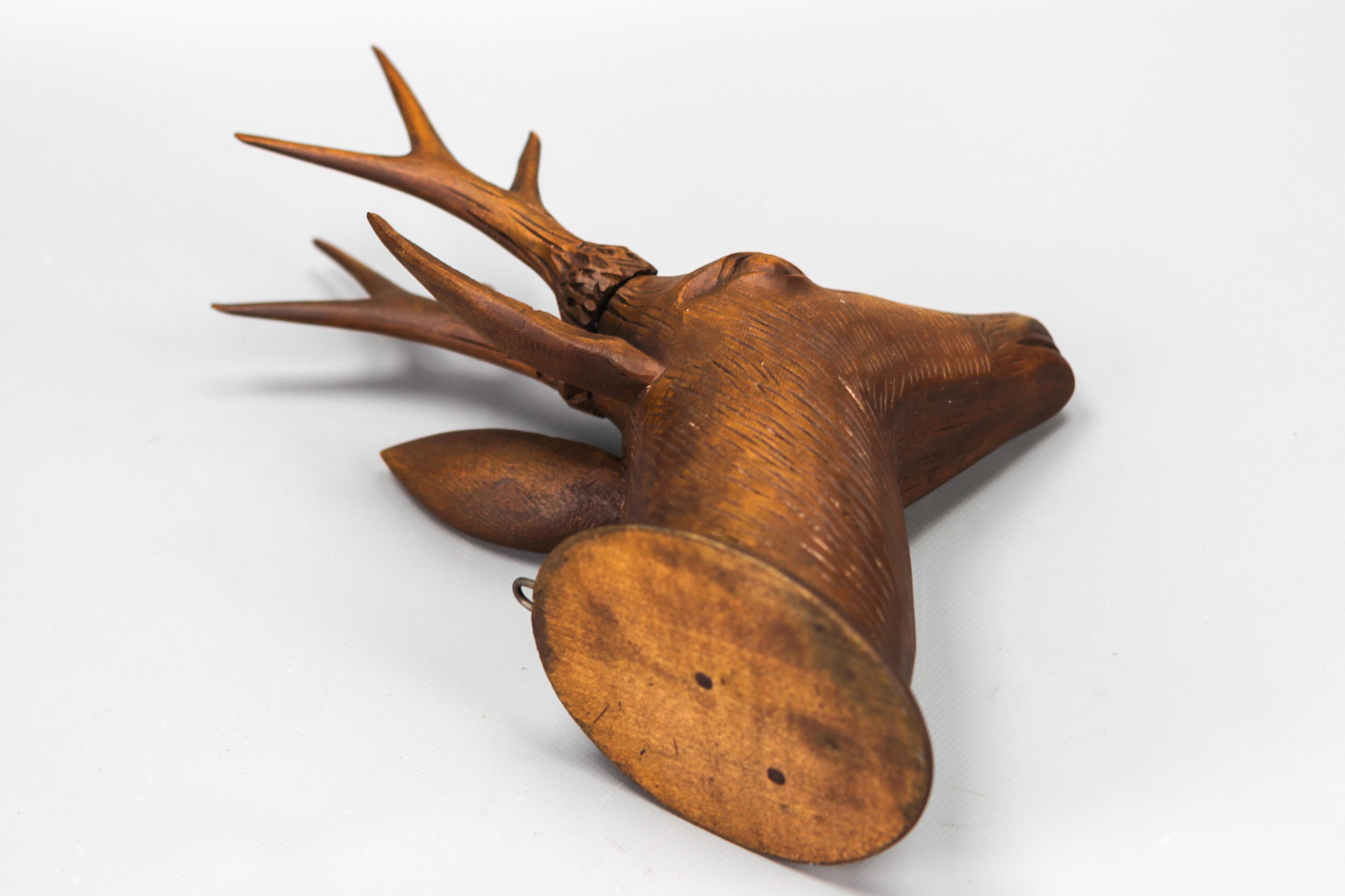 Antique Carved Wooden Deer's Head Wall Decoration, Germany, ca 1920 For Sale 4