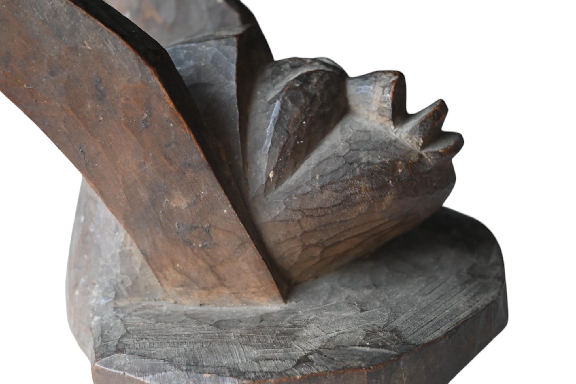 Coiffeuse ancienne en bois sculpté de la tribu Yoruba, Nigeria, 1900-1920 en vente 1
