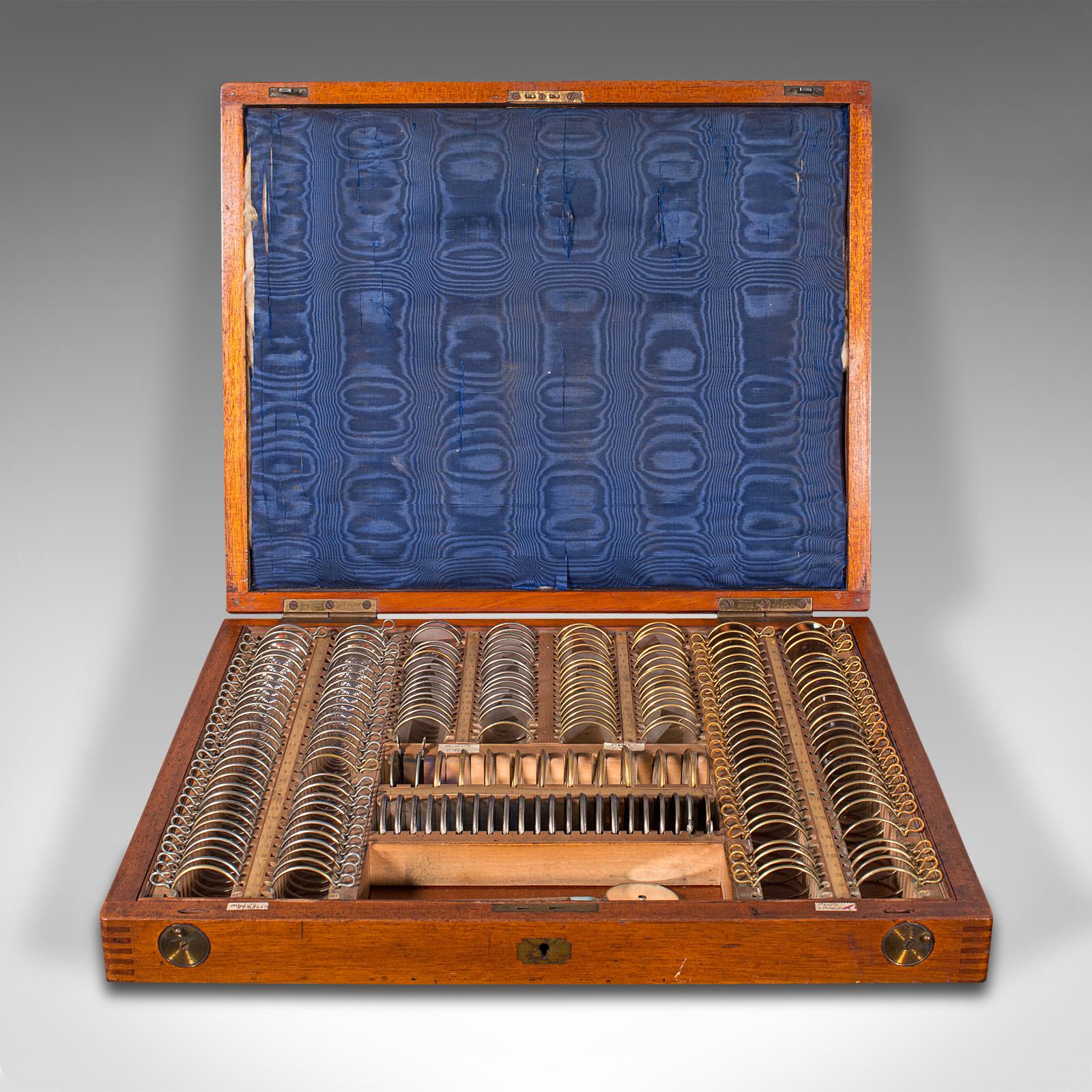 British Antique Cased Optometrist's Set, English, Optical Instrument, Boxed, Victorian For Sale