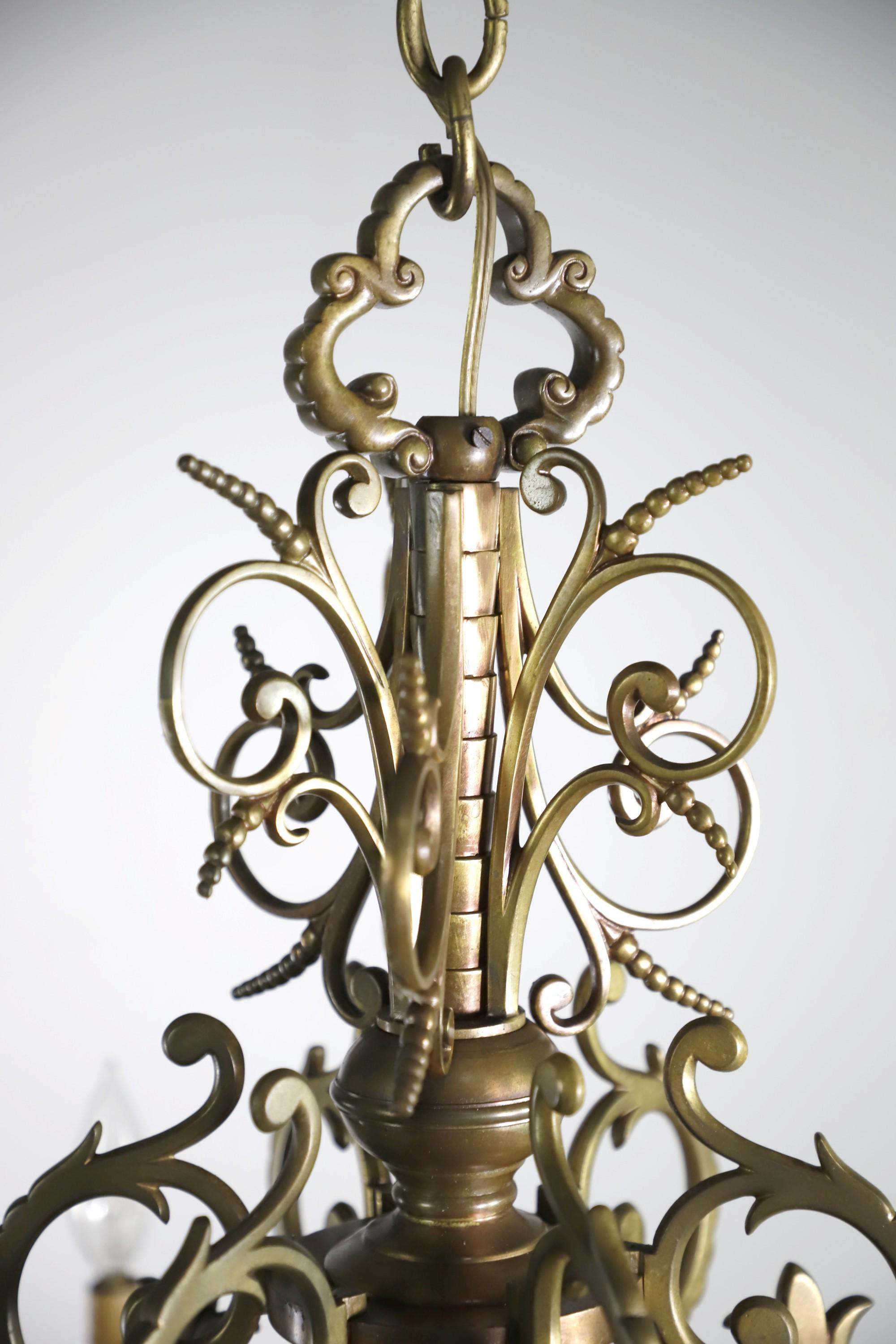 Antique Cast Brass 6 Arm Chandelier Floral Details In Good Condition For Sale In New York, NY