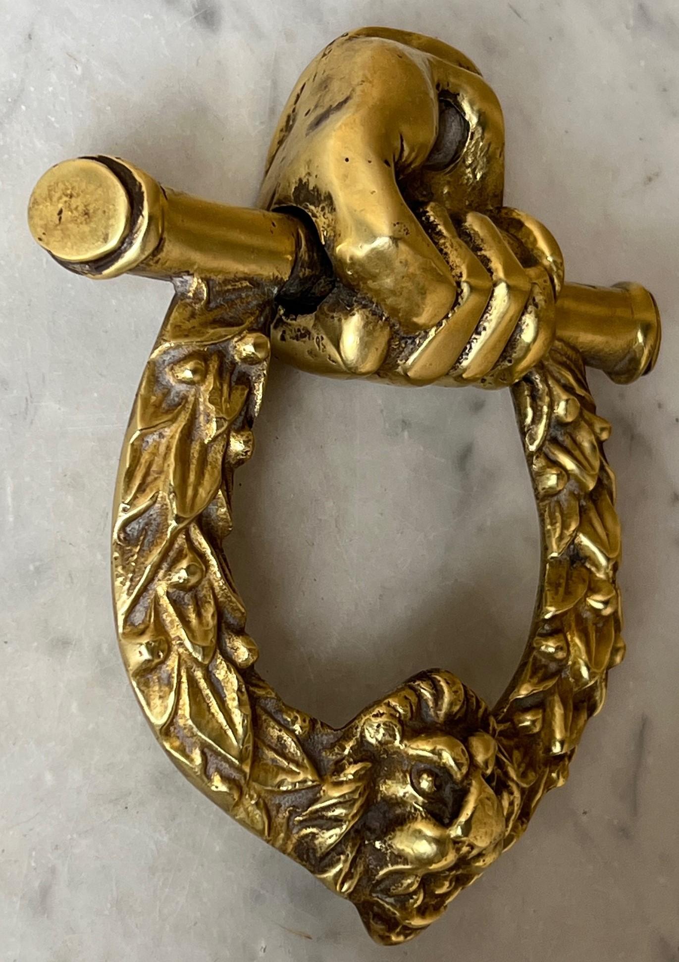 Late Victorian Antique Cast Brass Lion Wreath Door Knocker For Sale