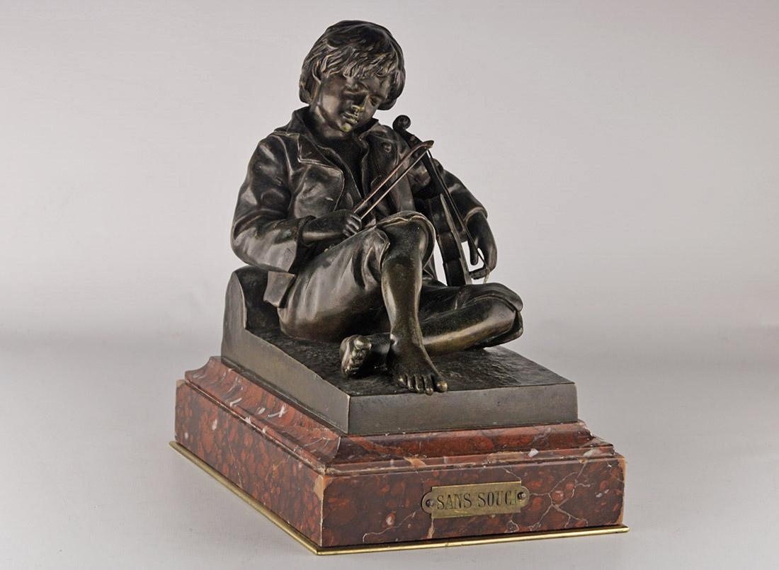 Late 19th century french patinated bronze sculpture of violinist 'Sans Souci' with marble base by Léon Tharel for Susse Frères

By: Léon Tharel, Susse Frères
Material: bronze, metal, marble
Technique: cast, patinated, hand-crafted,