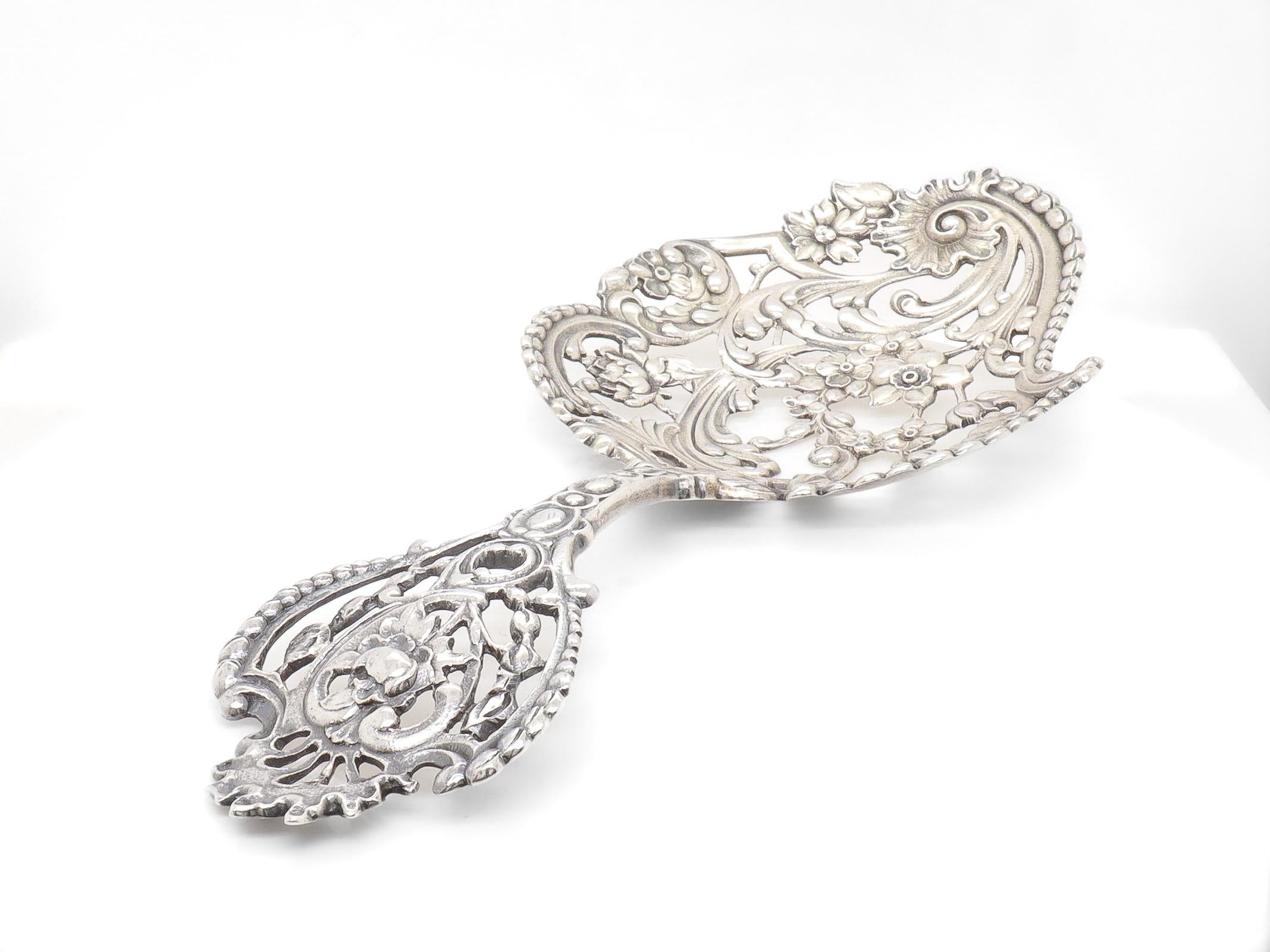 Art Nouveau Antique Cast Gorham Sterling Silver Bon Bon Spoon No. 586 with Flowers For Sale