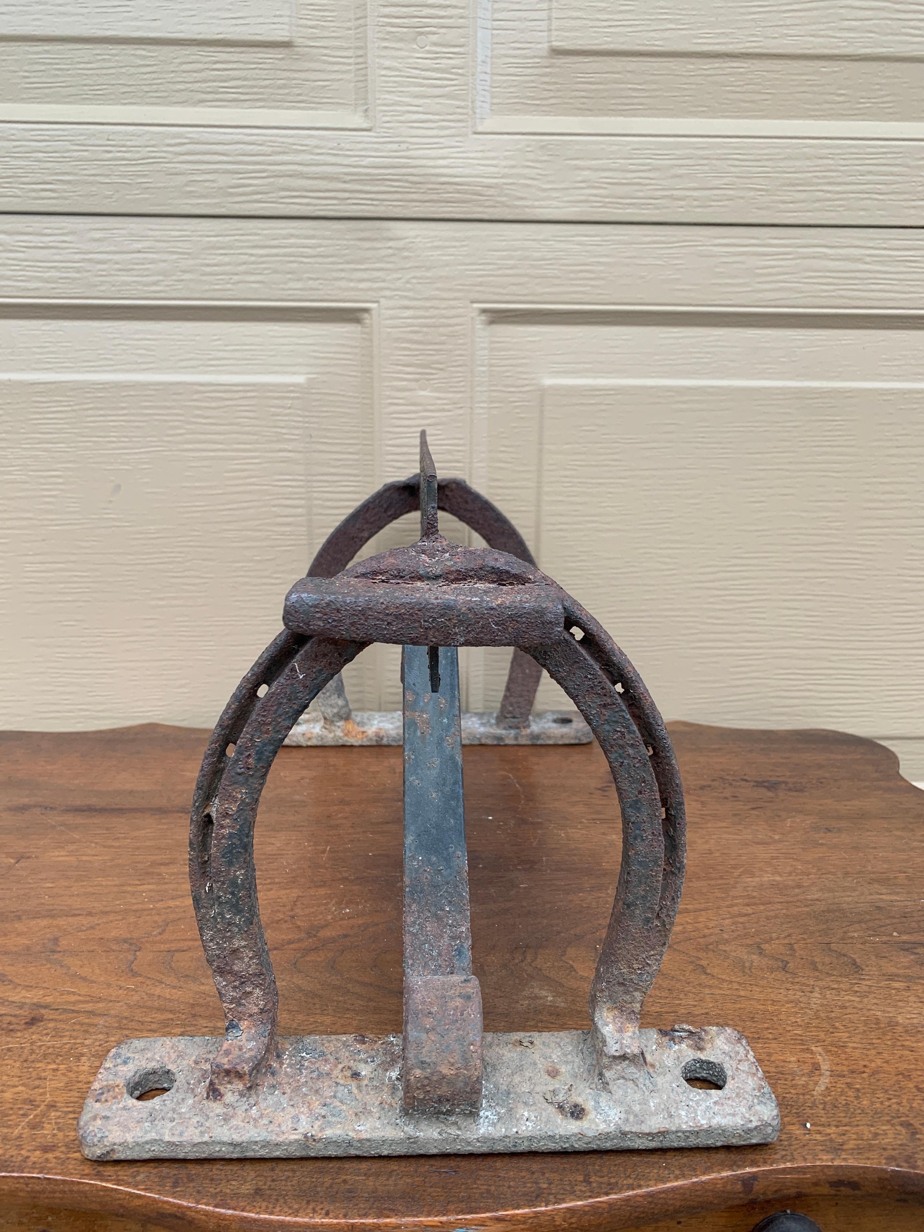 Antique Cast Iron American Equestrian Horseshoe Boot Scrape, Early 20th Century For Sale 8