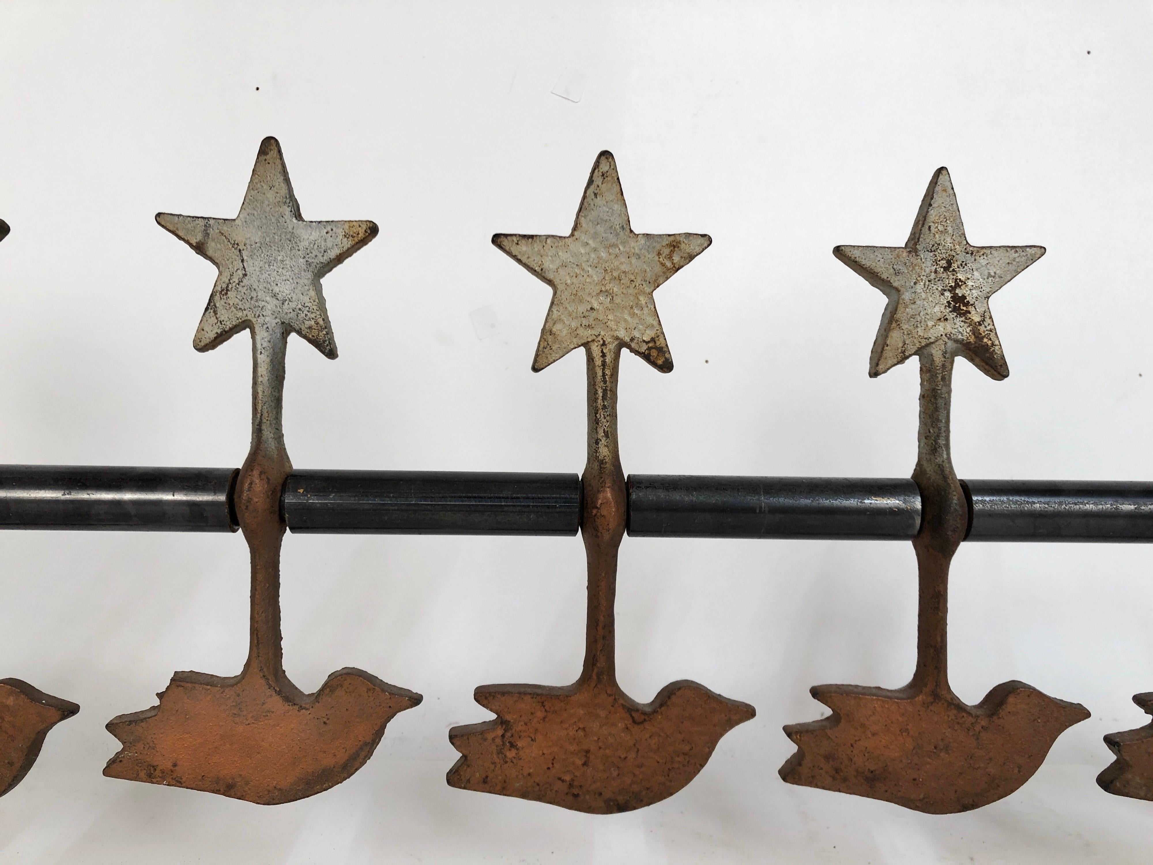 Mid-20th Century Antique Cast Iron Birds and Stars Spinning Shooting Gallery Target, Americana