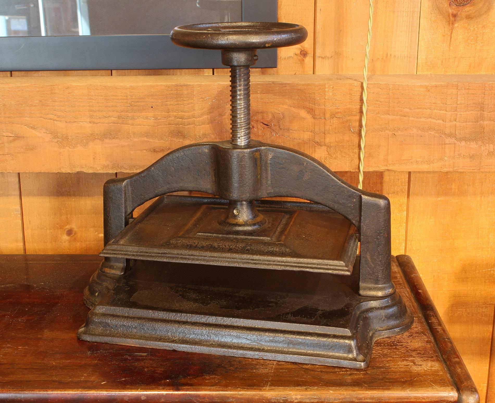 Antique Cast Iron Book Press 2