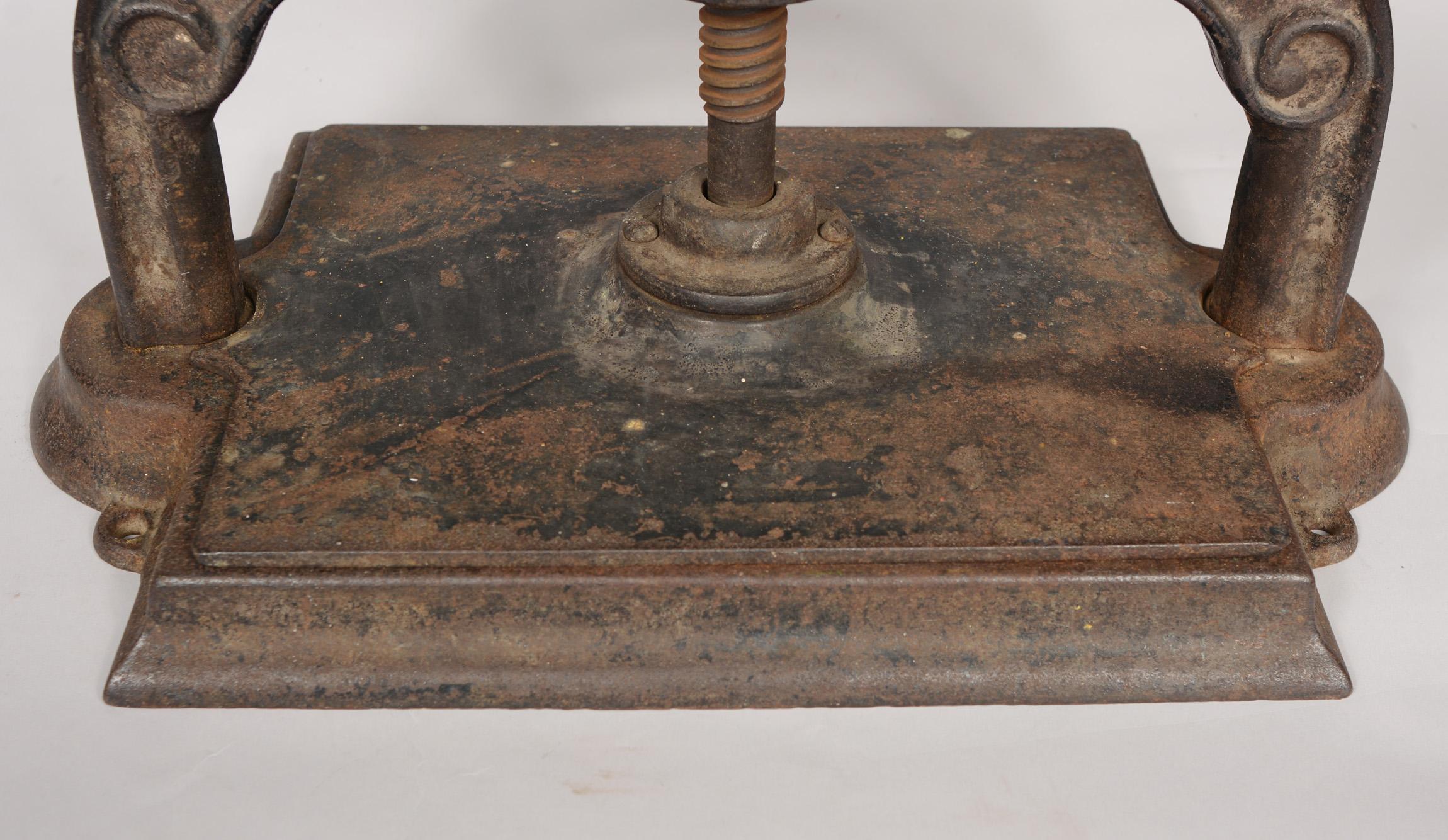antique book press