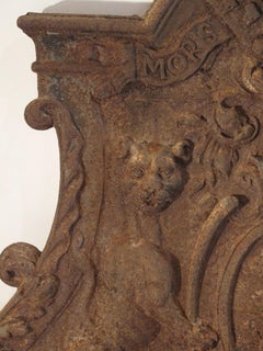 Antique Cast Iron Coat of Arms Fireback, ‘Mors Aut Vita Decora’