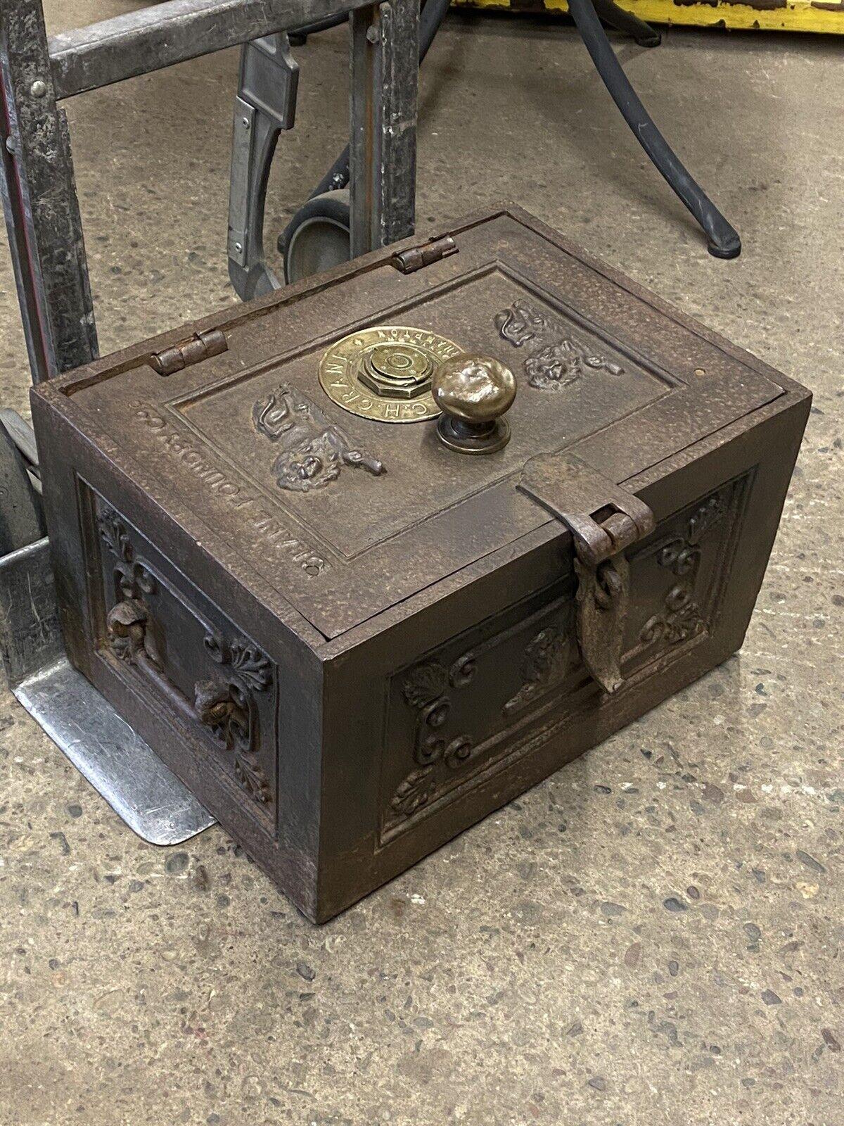 Antique Cast Iron Crane Foundry Co C.H. Crane Ship Strongbox Safe with Lions 5