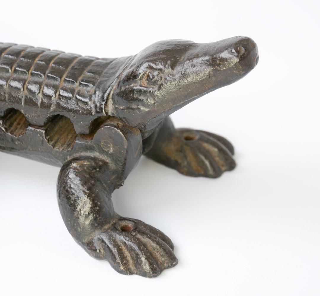 Antique Cast Iron Crocodile Cork Press 2