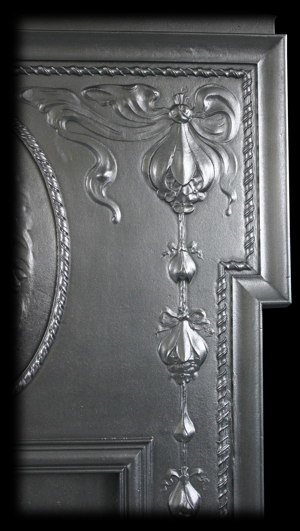 Antiker Gusseisen-Kombinationskamin im Edwardian Art Nouveau-Stil (Gegossen) im Angebot