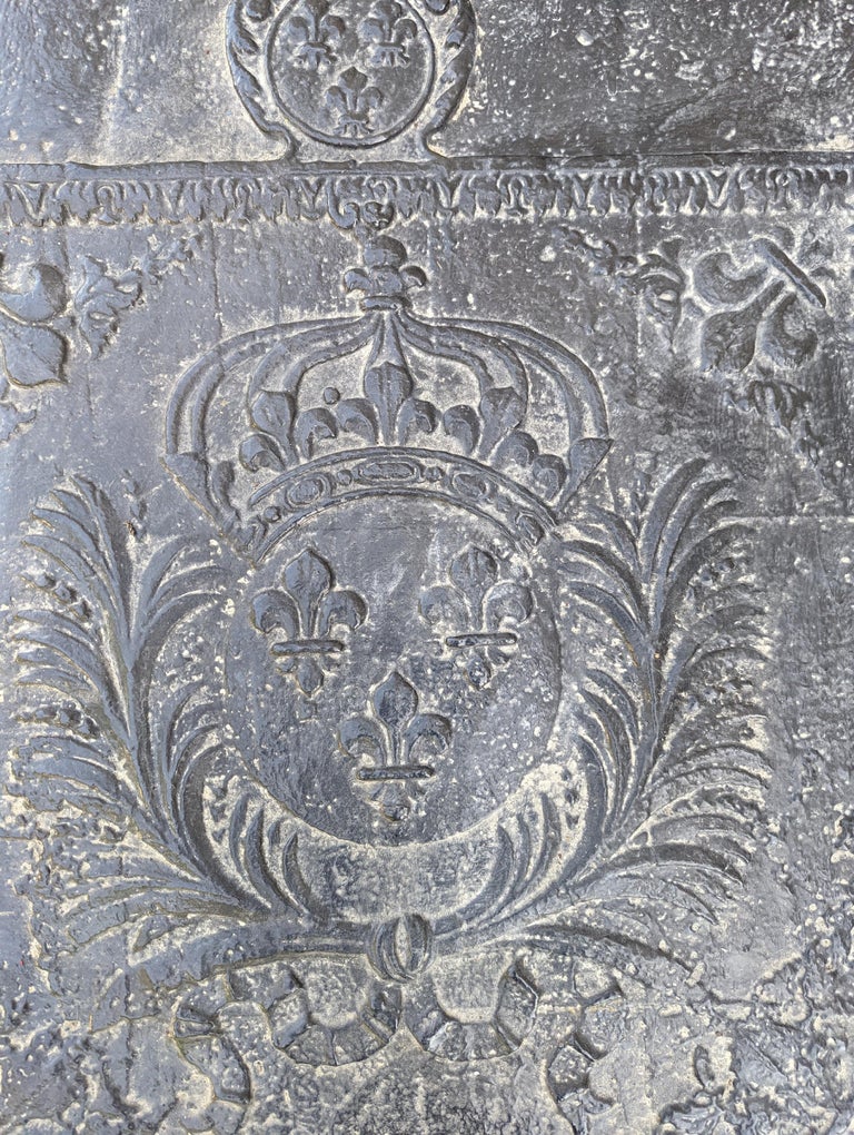 Plaque De Cheminée En Fonte Ancienne Originale Avec Motif De Colonne Plaque De Cheminée En Fonte Ancienne Originale Avec Motif De Colonne