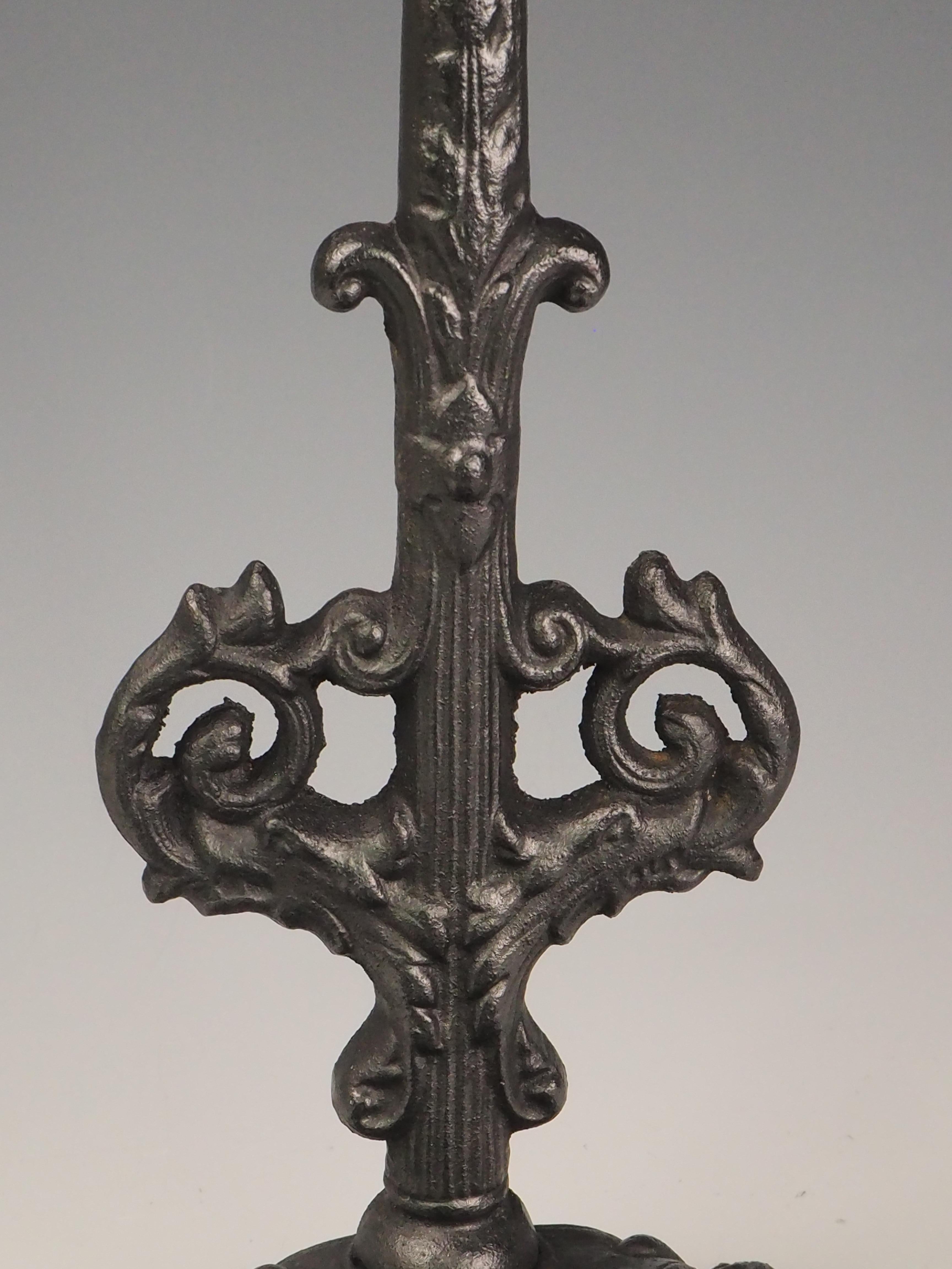 Antique Cast Iron Fireside Tool Stand  Cherub Design For Sale 10