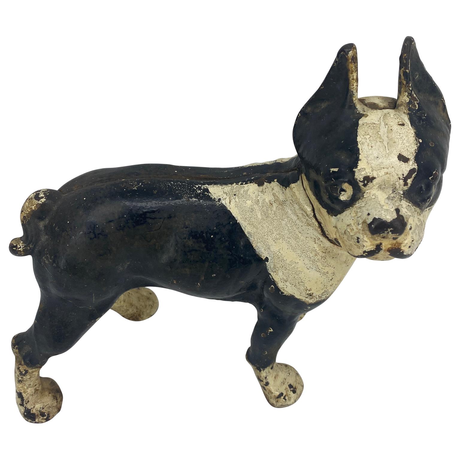Hubley cast iron Boston terrier doorstop. Heavy and handsome, the Hubley doorstops hailing from Lancaster, Pennsylvania, have become Classic antique treasures. A wonderful collectible, the doorstop have a natural aged patina.