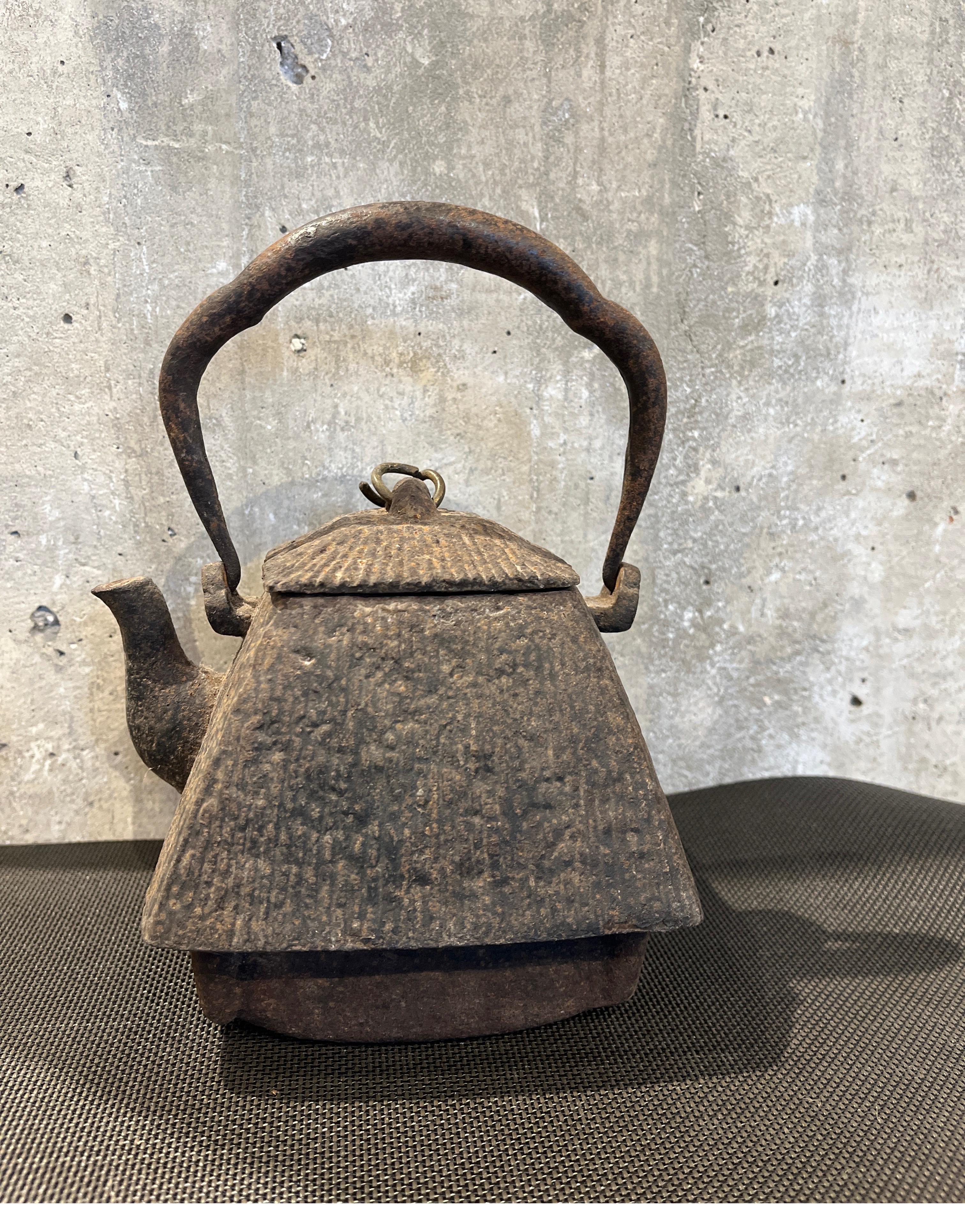 Antique Cast Iron Japanese Teapot For Sale 8
