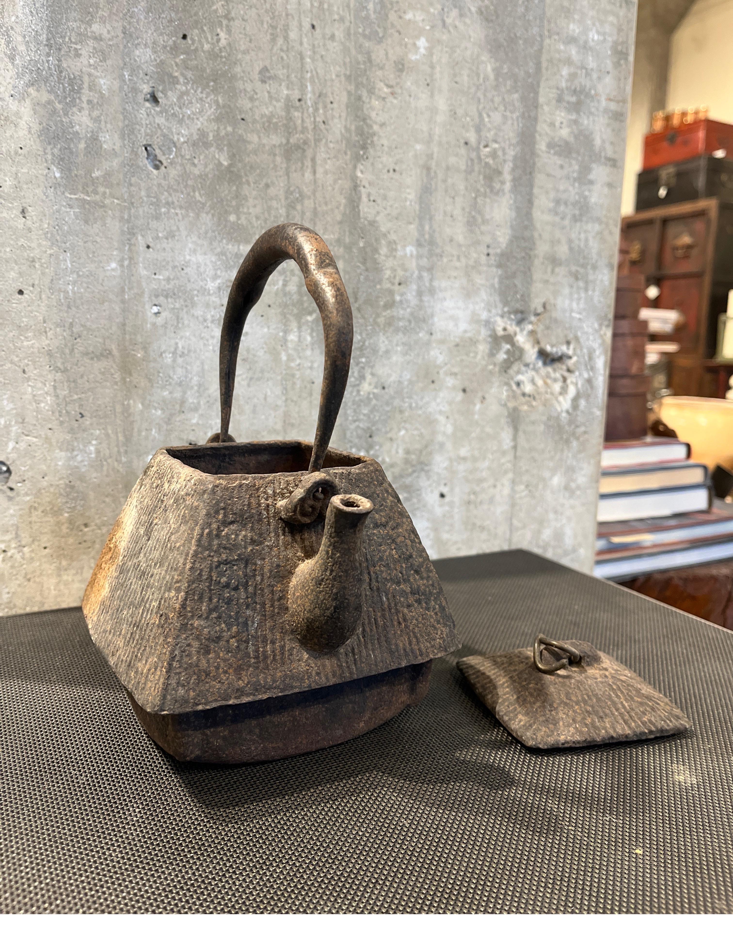 Antique Cast Iron Japanese Teapot For Sale 4