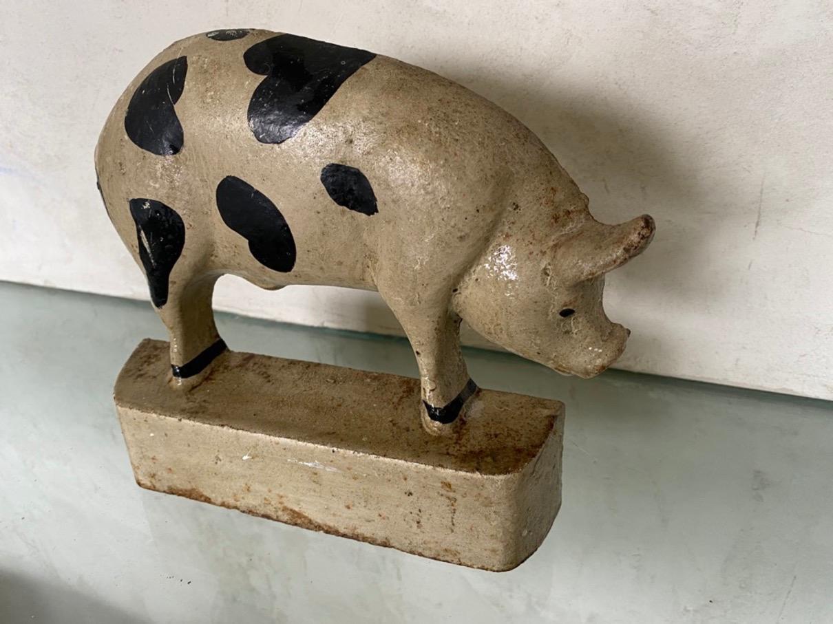 cast iron pig doorstop