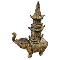 Antique Cast Iron Raised Trunk Elephant Pagoda Top Gorgeous Patina Figurine