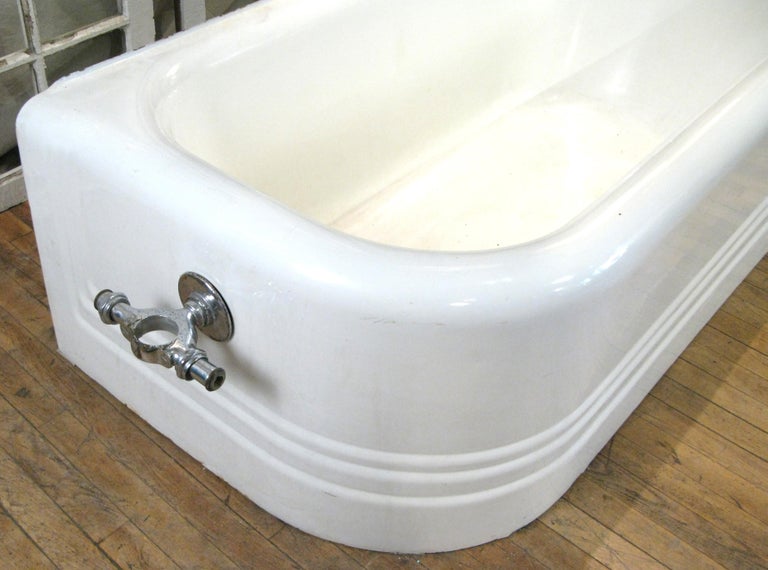 Antique Cast Iron Soaking Tub at 1stDibs