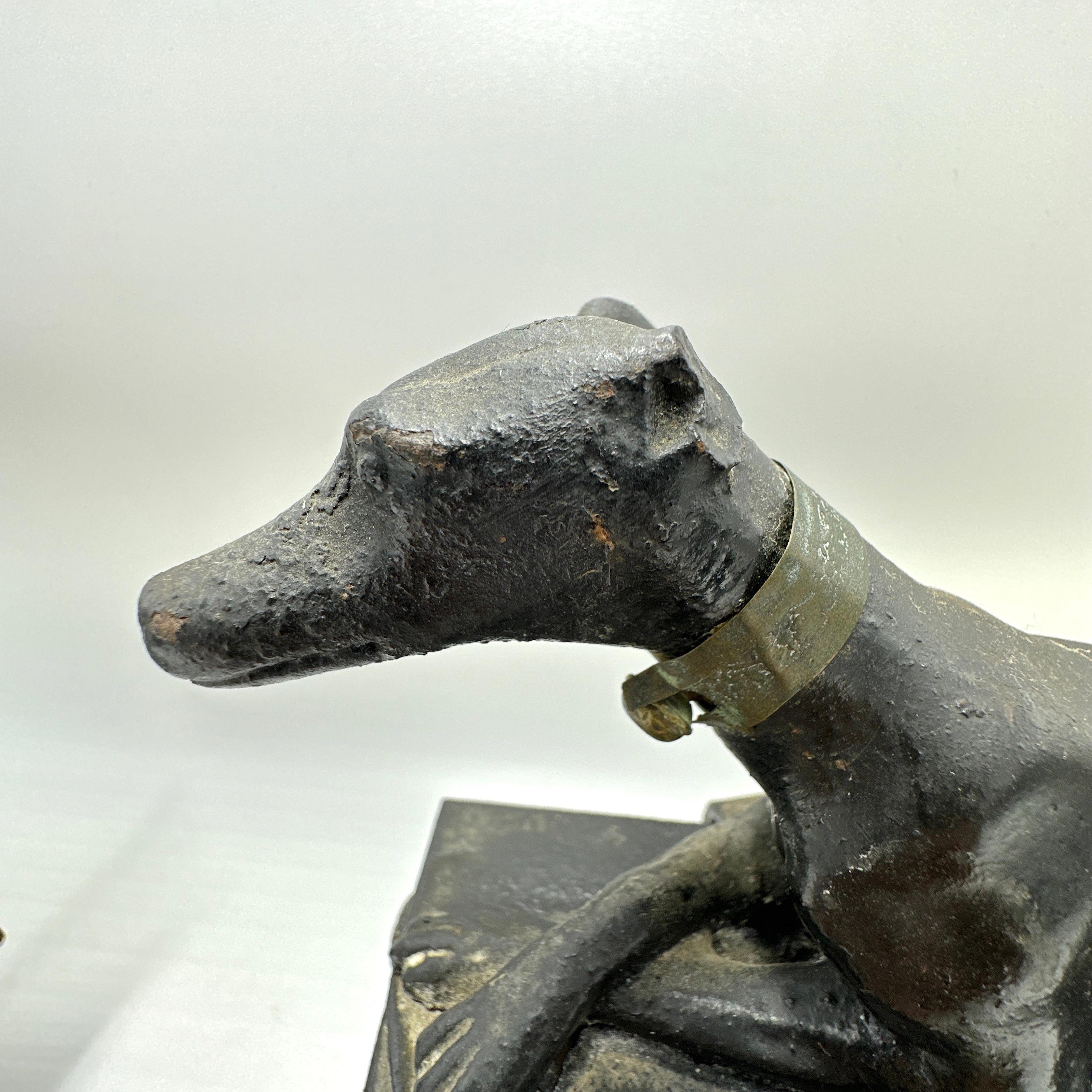 Metallo Antique French Greyhound Chenet in metallo fuso in vendita