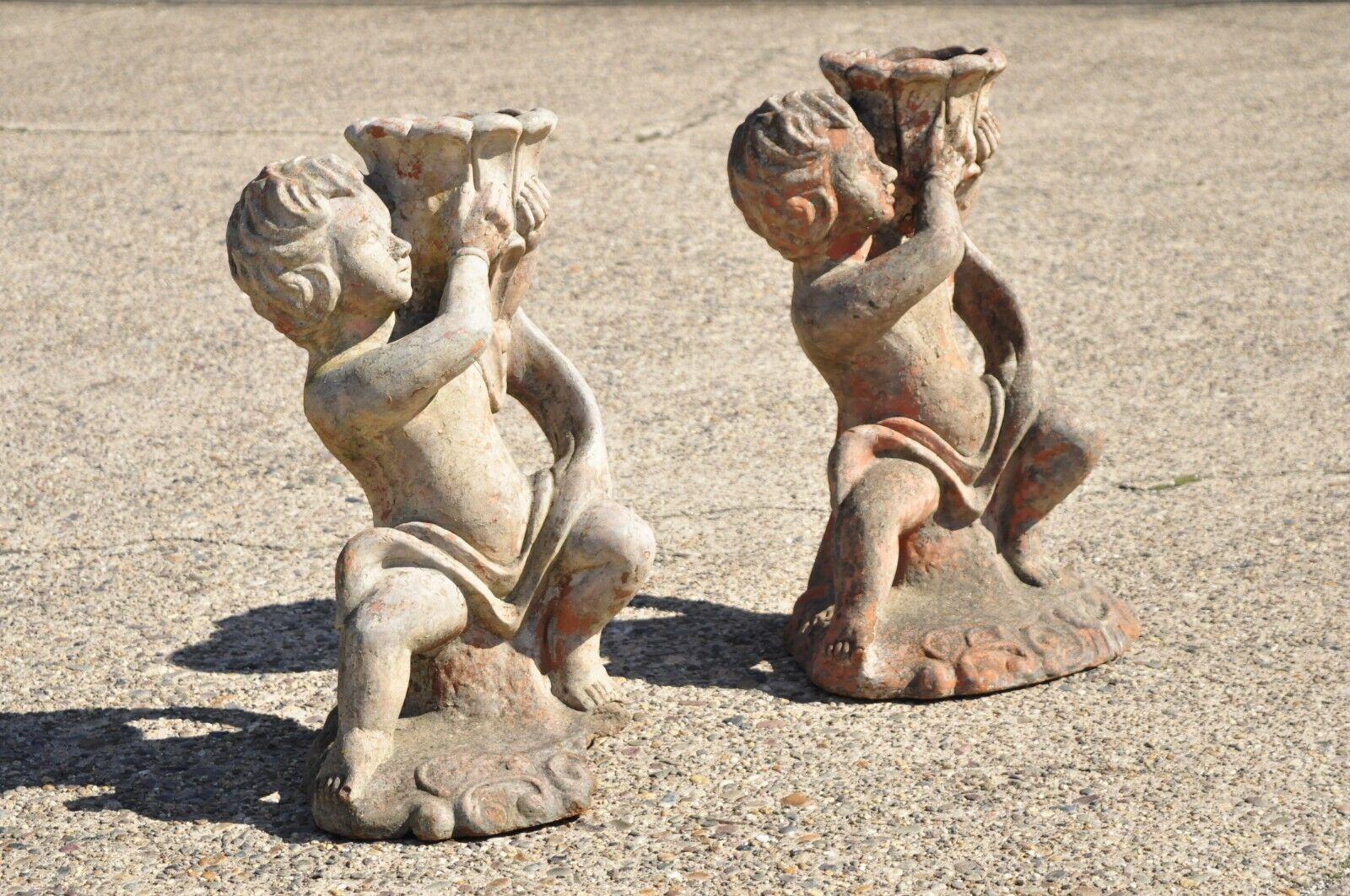 Pots anciens en terre cuite Figural 28