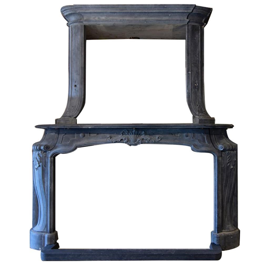 Antique Castle Fireplace Mantel Type Louis XV For Sale