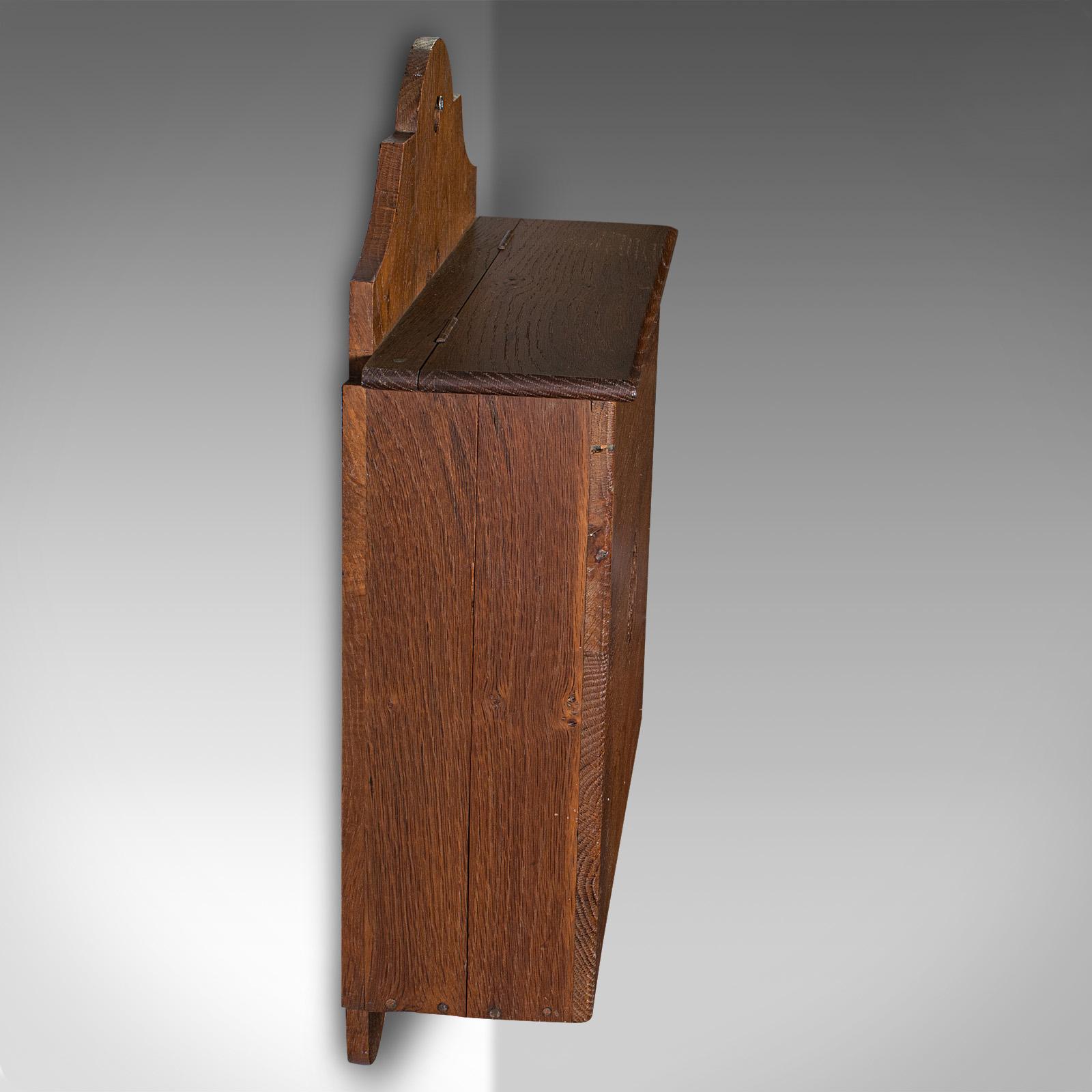 Caja de Requisiciones Antiguo Castillo, Roble Inglés, Organizador de Pared, Victoriano siglo XIX en venta
