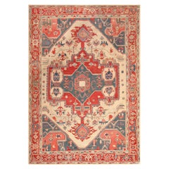 Antique Casual Elegant Persian Serapi Rug.8 ft 7 in x 12 ft
