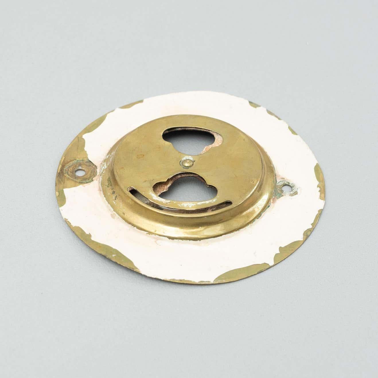 Antique Catalan Modernist Brass Handle and Peephole, circa 1930 For Sale 10
