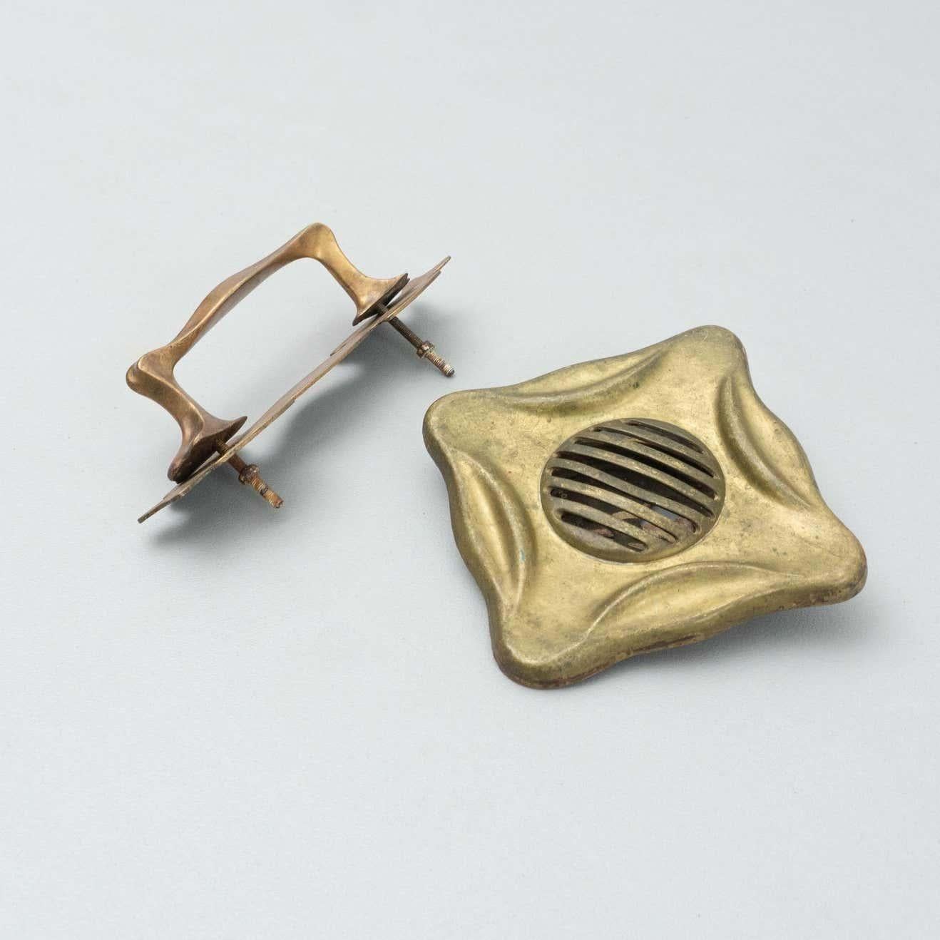 Arts and Crafts Antique Catalan Modernist Brass Handle and Peephole, circa 1930 For Sale