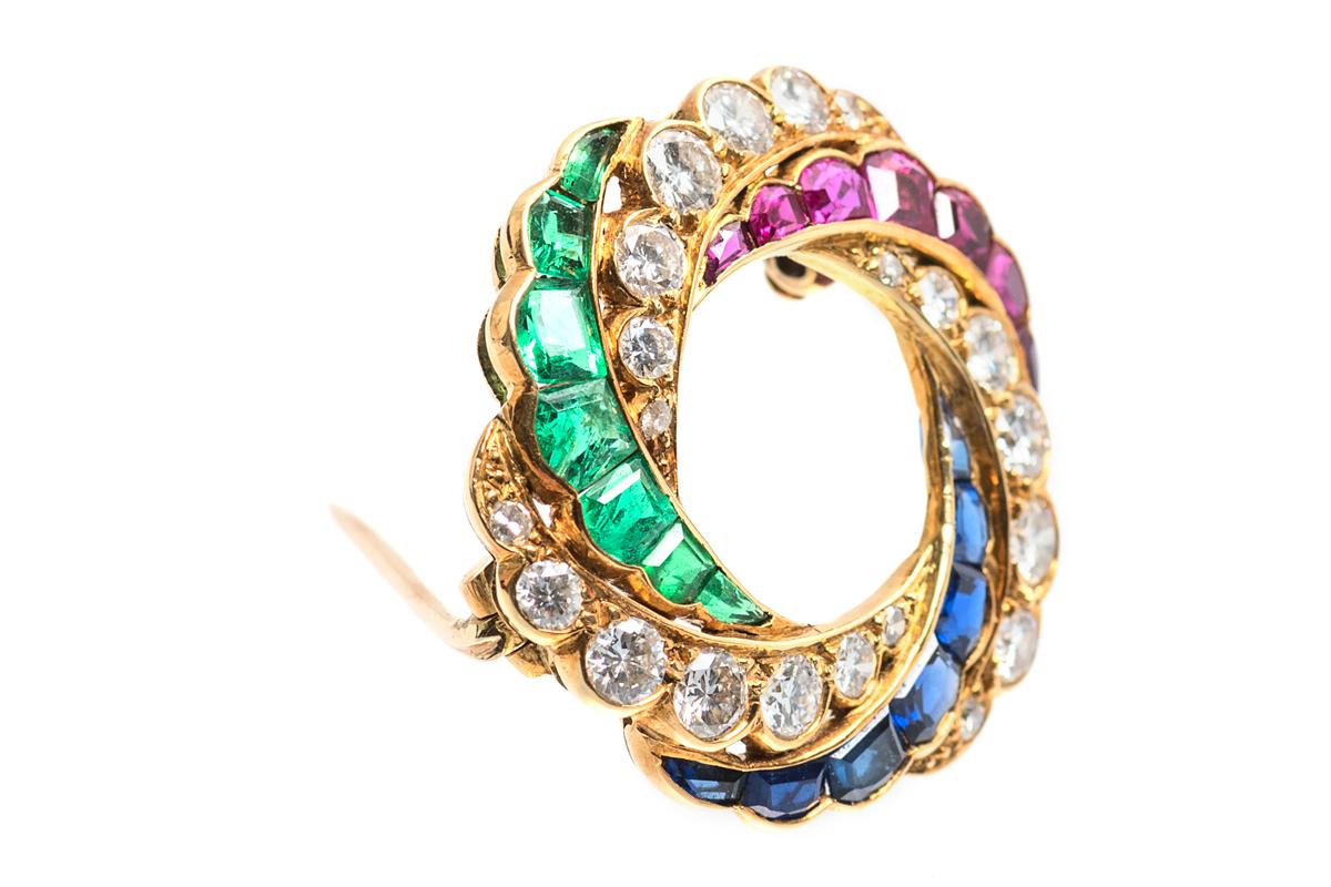Open Wheel Brooch, Rubies, Emeralds, Diamonds & Sapphires 18k Gold, English 1890 In Good Condition For Sale In London, GB
