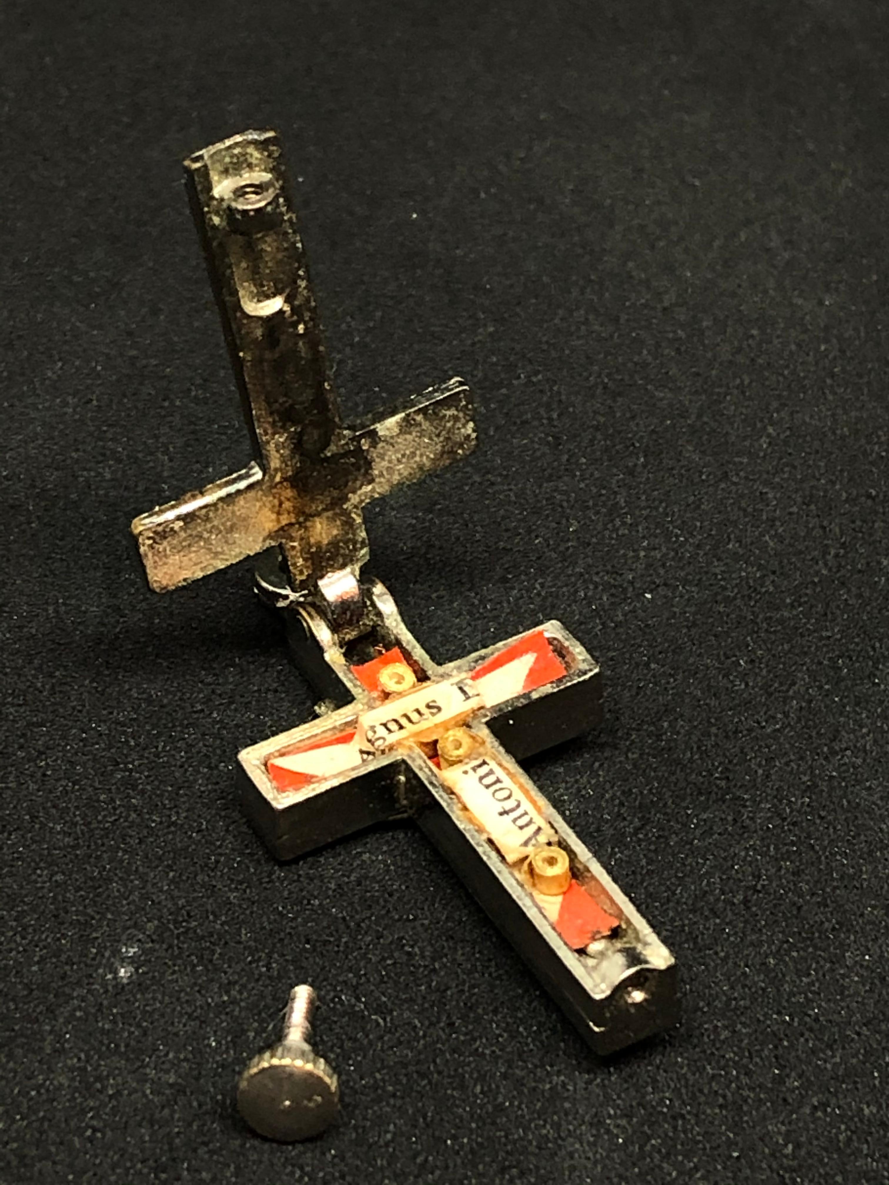 Vintage Catholic Reliquary Box Crucifix Pendant Relics of Agnus Dei and Antonius 1